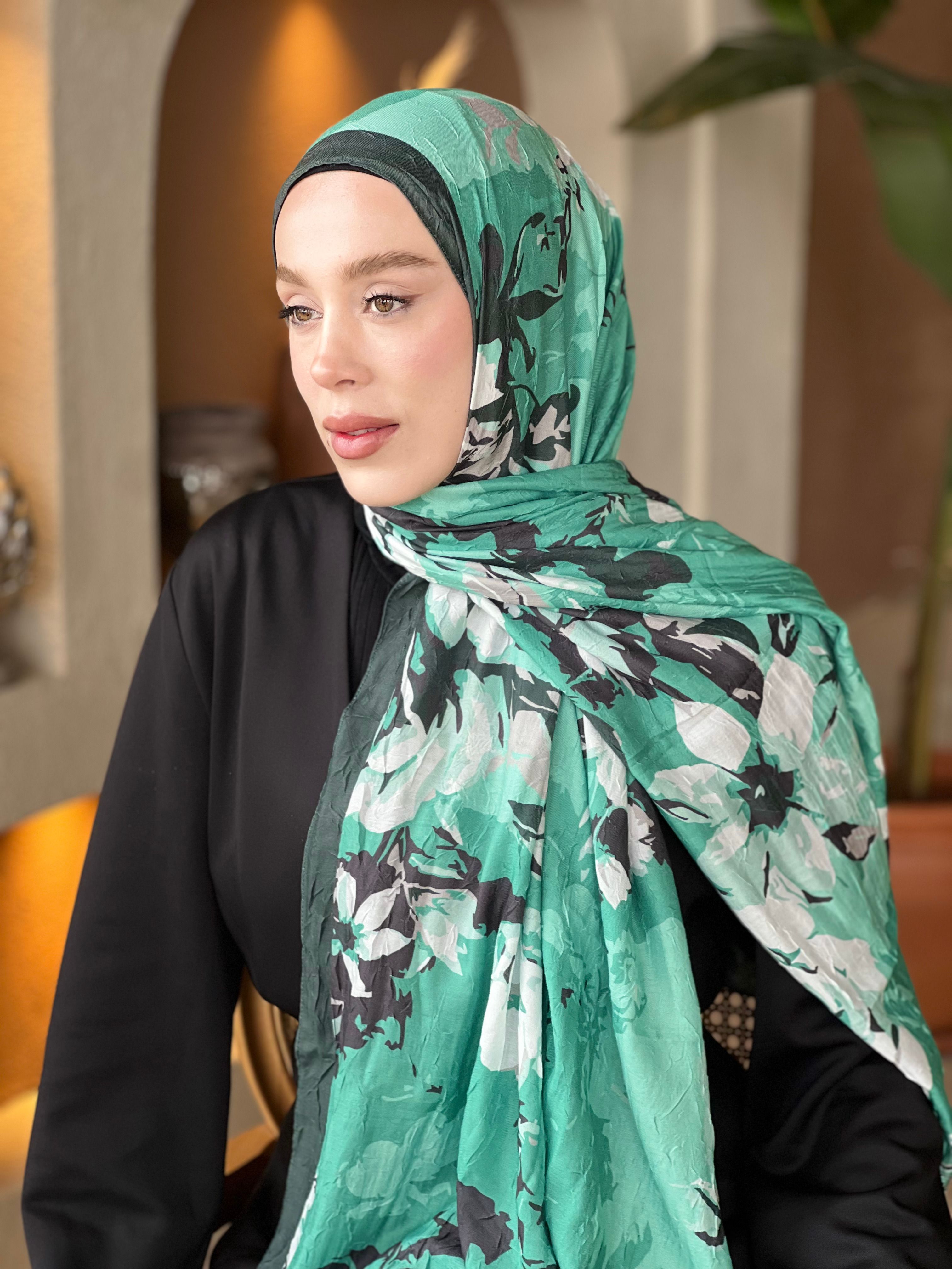 Rose Blend Pattern Bamboo Shawl