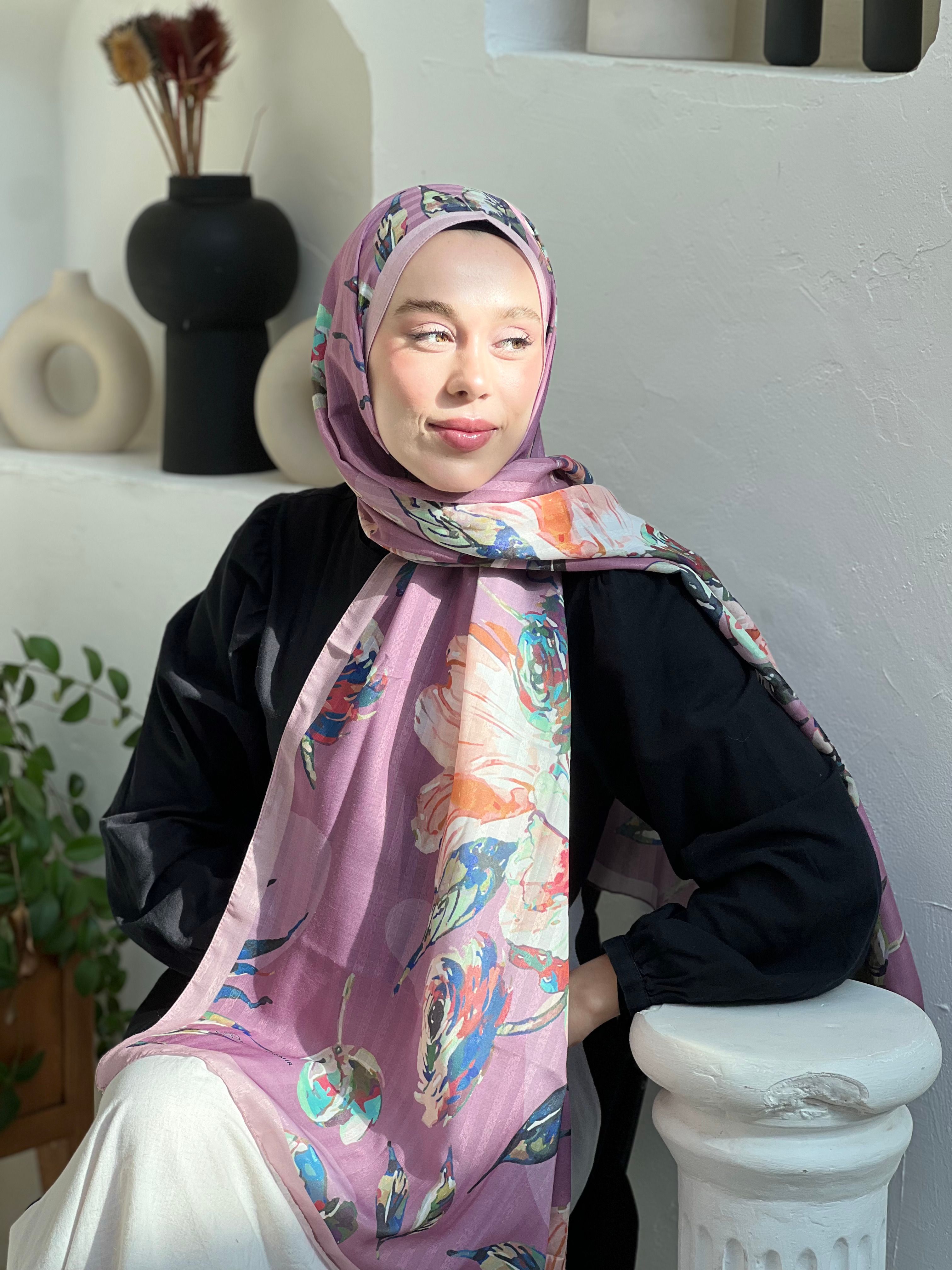 Azalea Pattern Striped Shawl - Powder