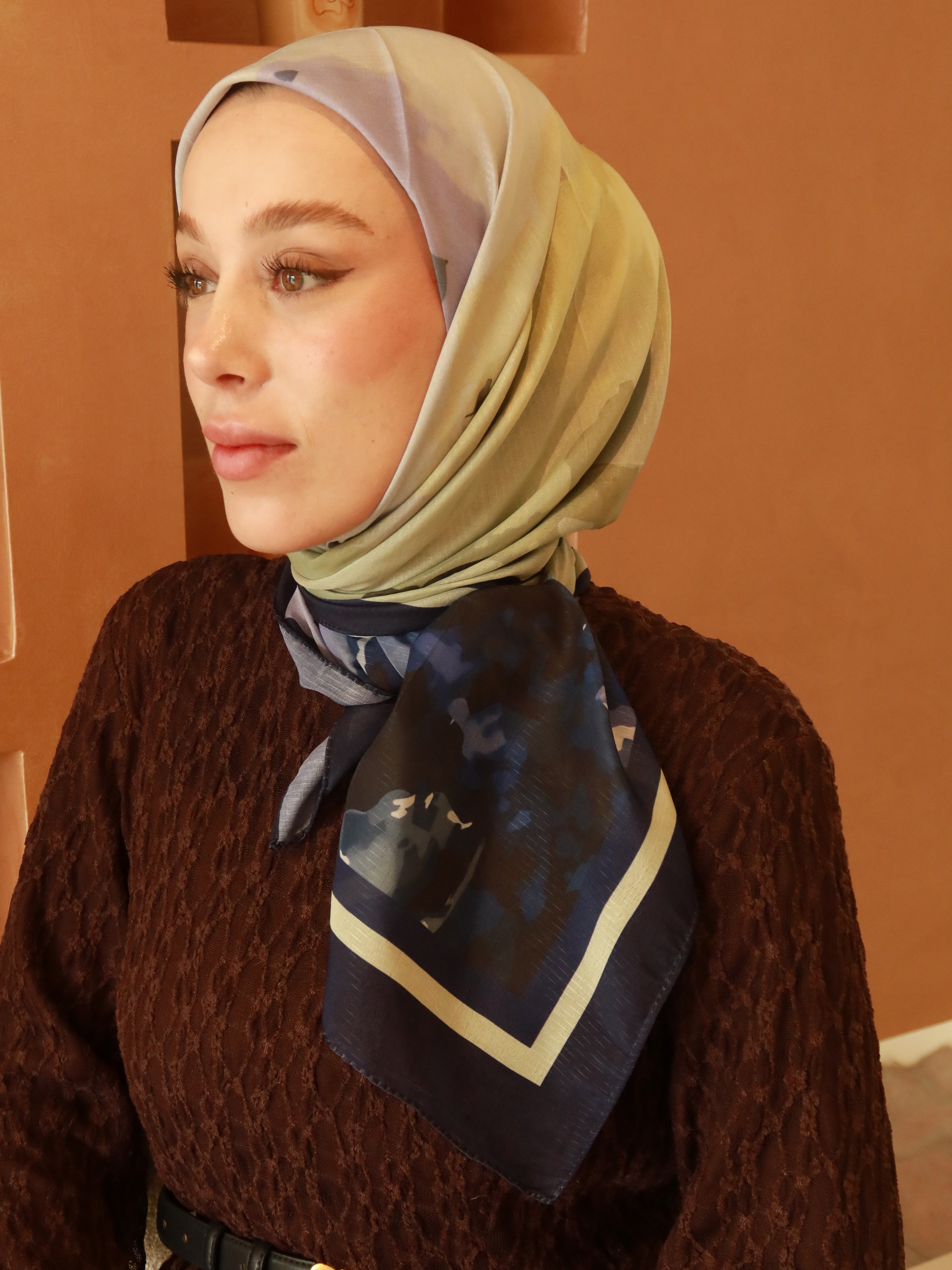 Myren Desen Lina Eşarp