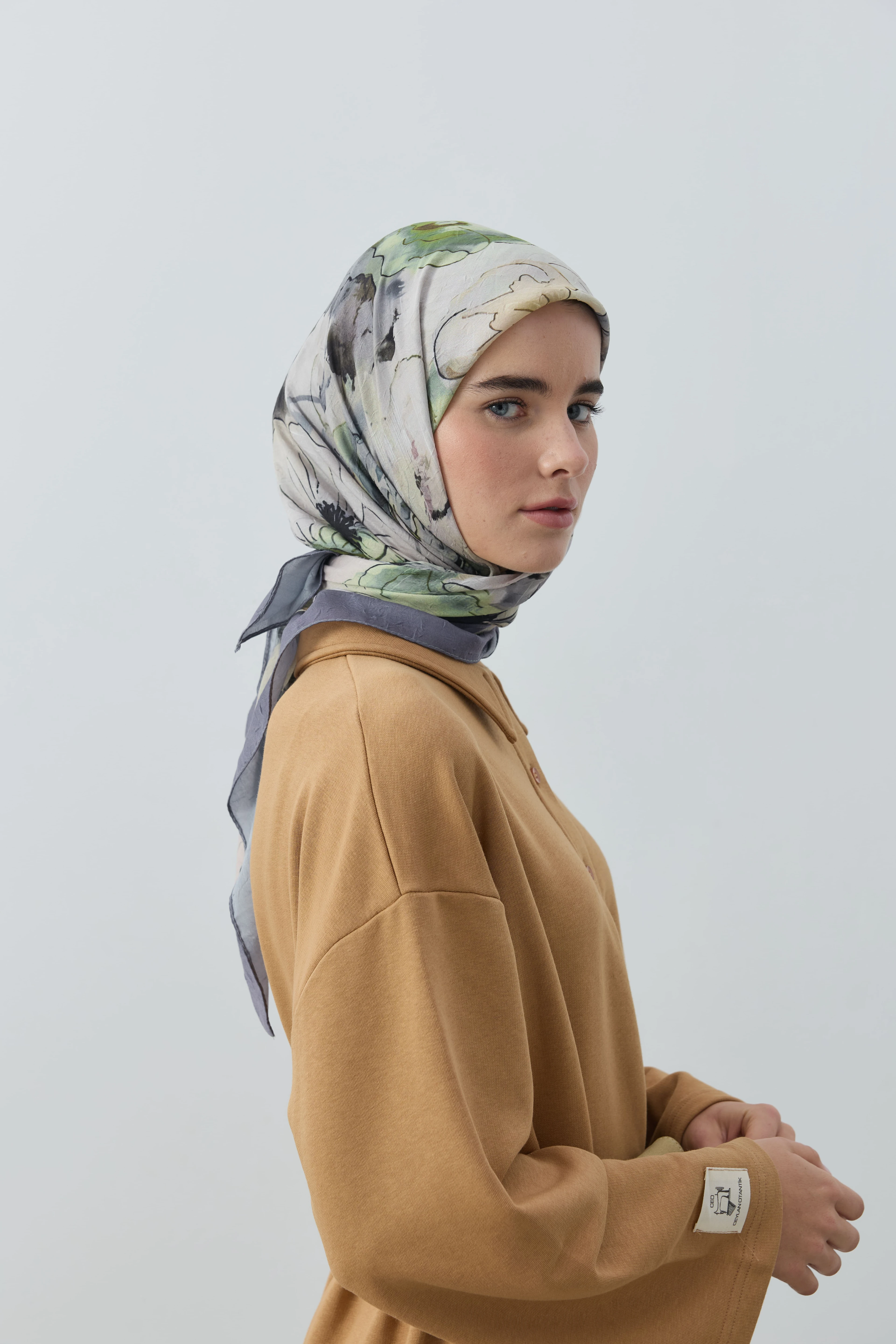 Evelyne Desen Bambu Eşarp - Koyu Gri