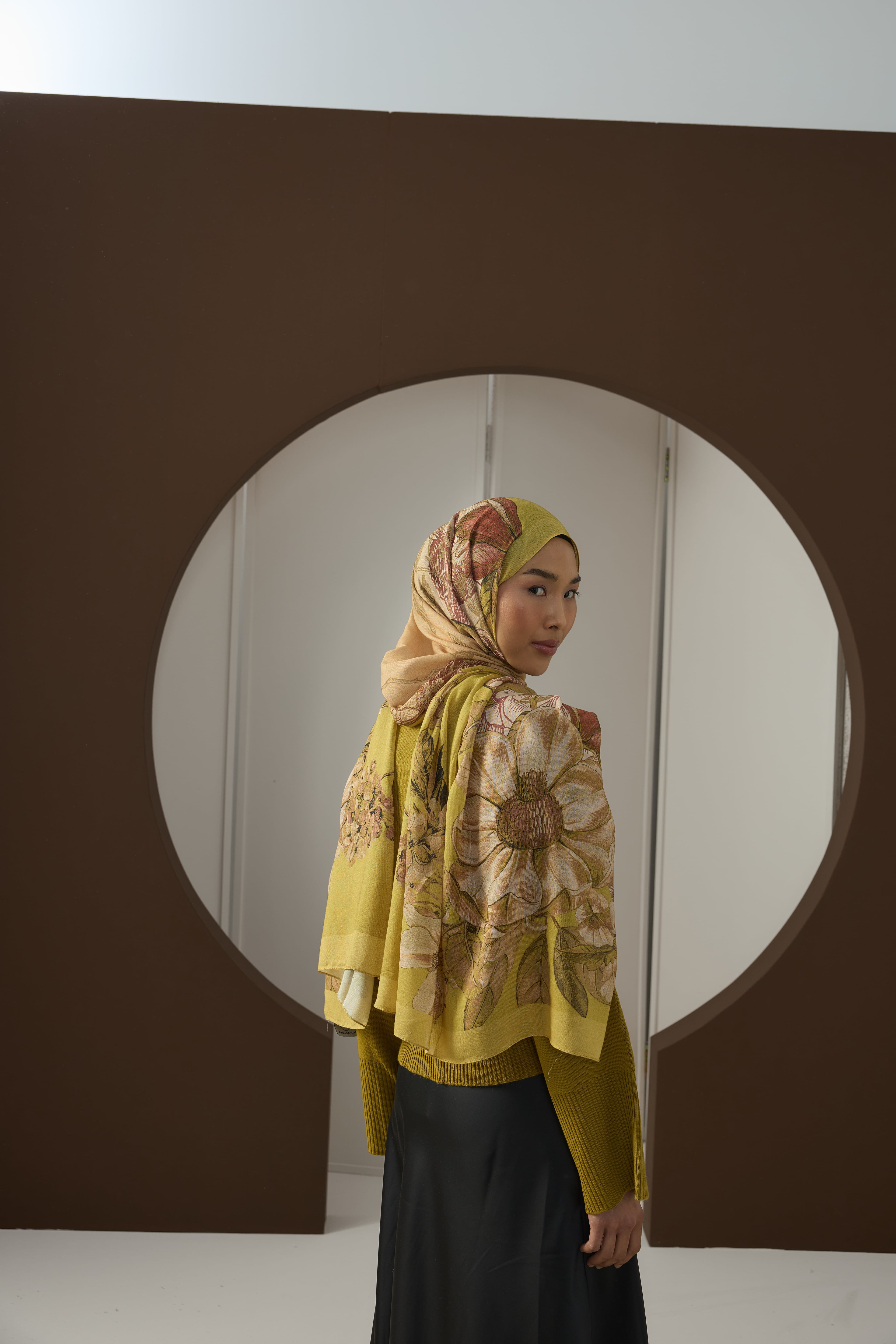 Moran Desen - Oxide Yellow