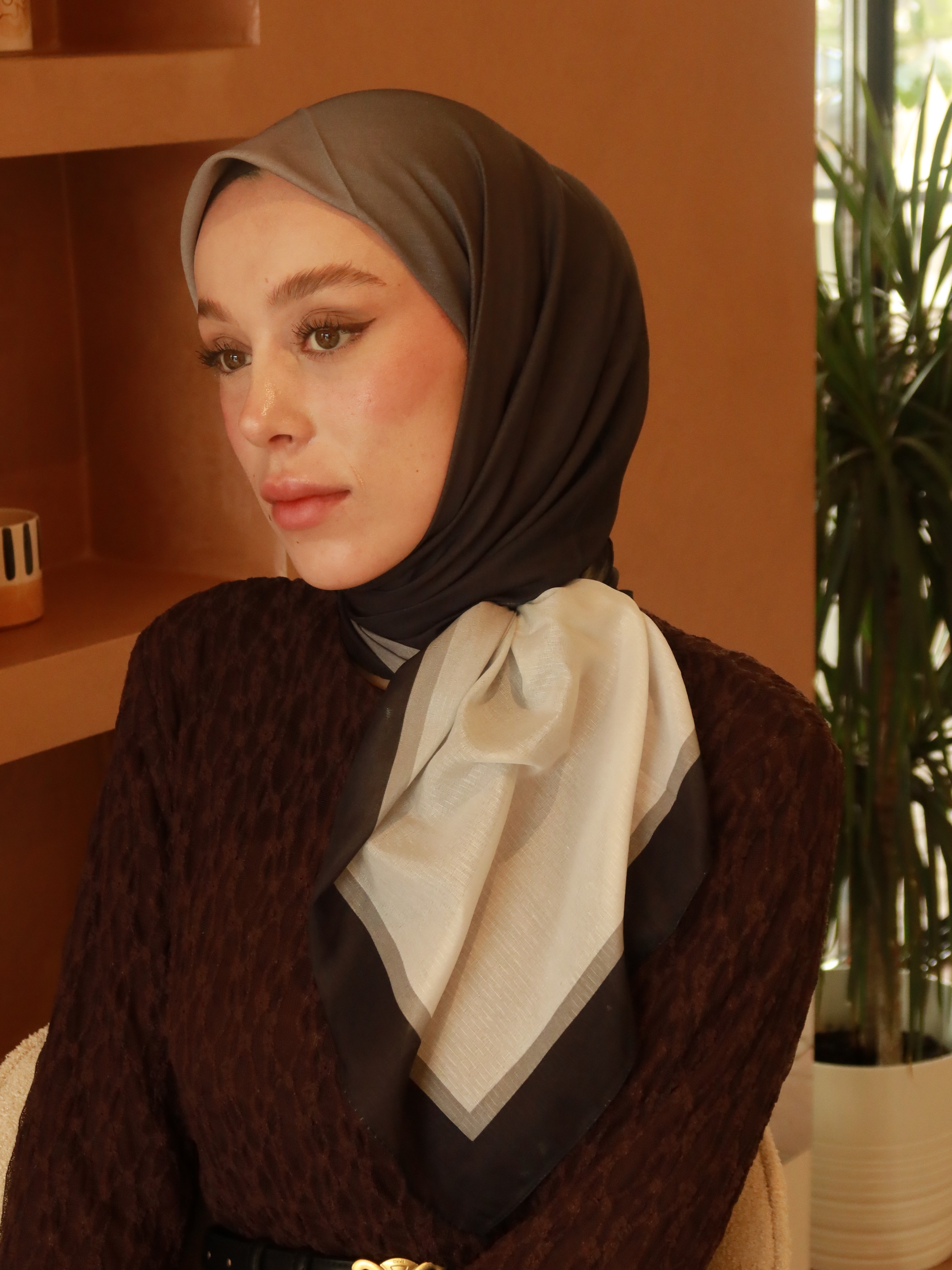 Thalya Desen Lina Eşarp - Siyah-Gri