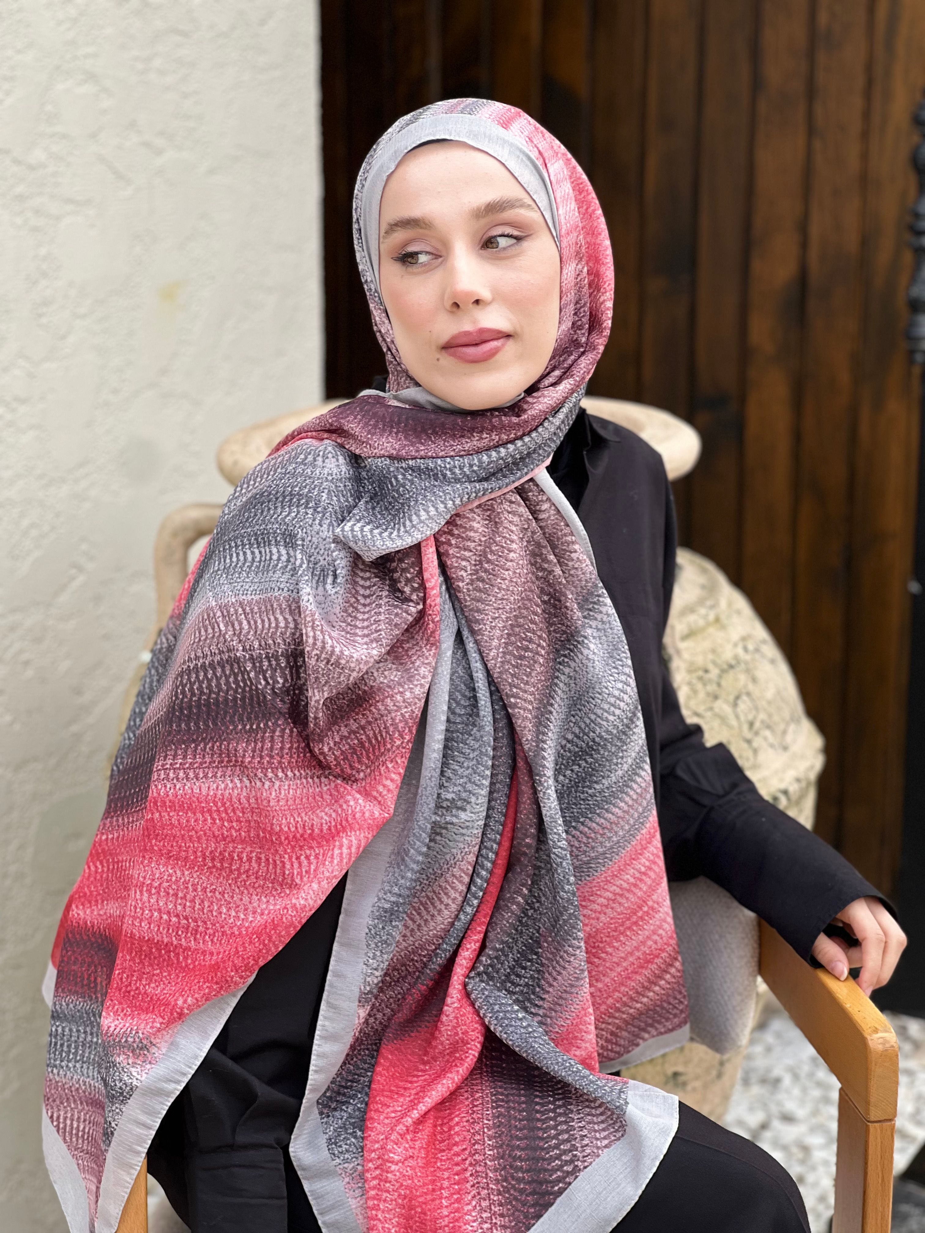 Hira Pattern Lina Shawl - Antique Beige-Red