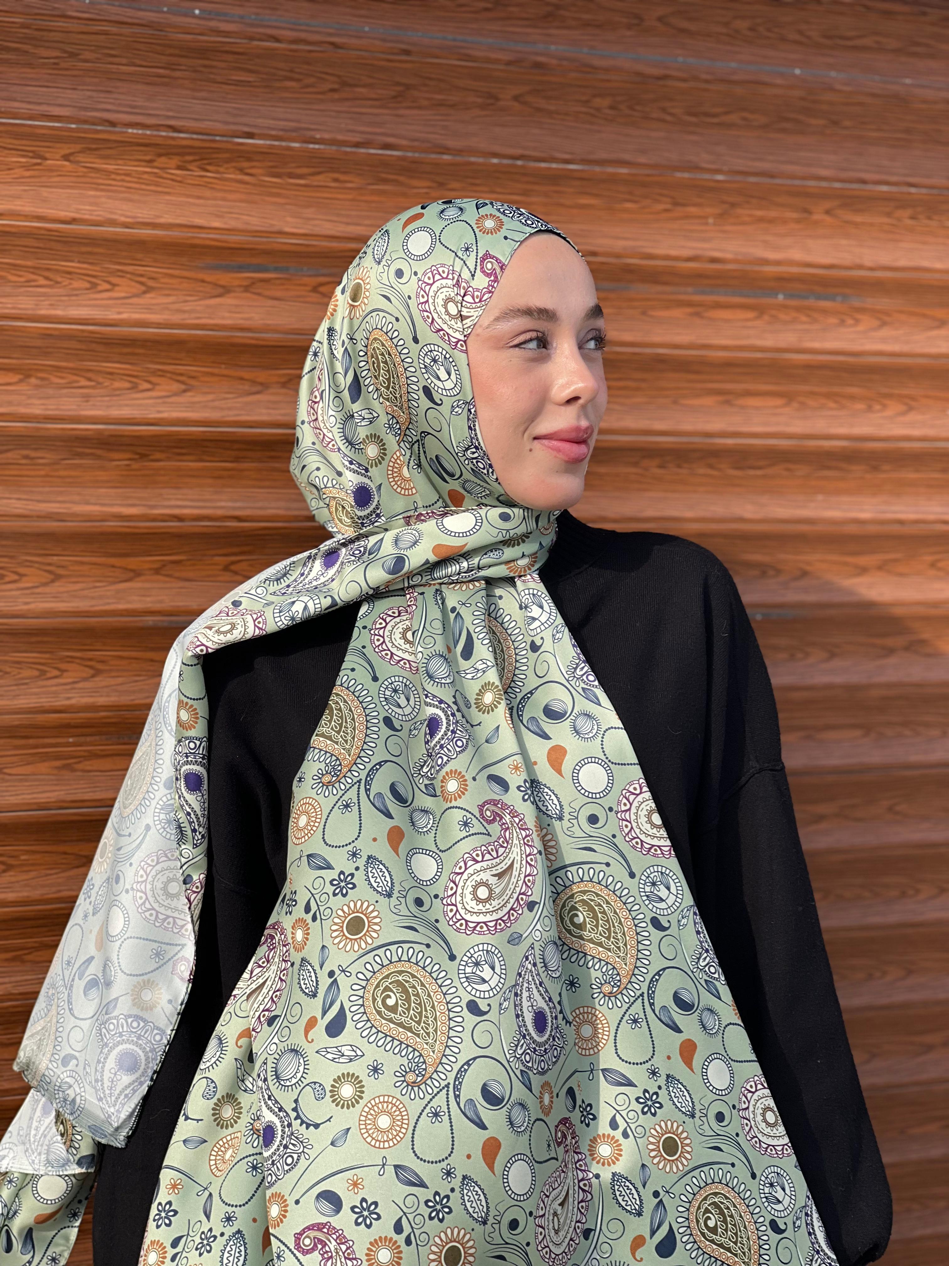 Silky Shawl Serenite Pattern - Water Green