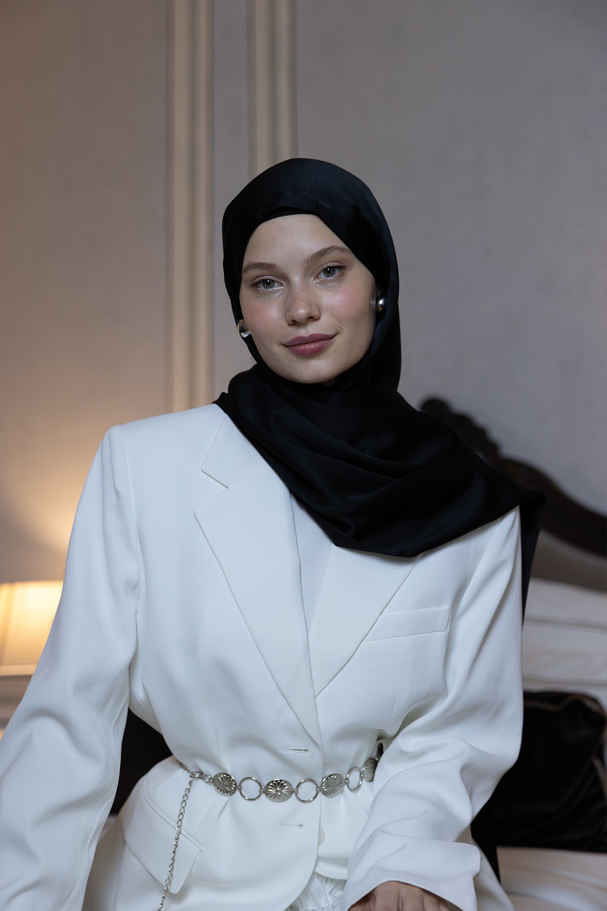 Dual Silk Series Shawl - Black