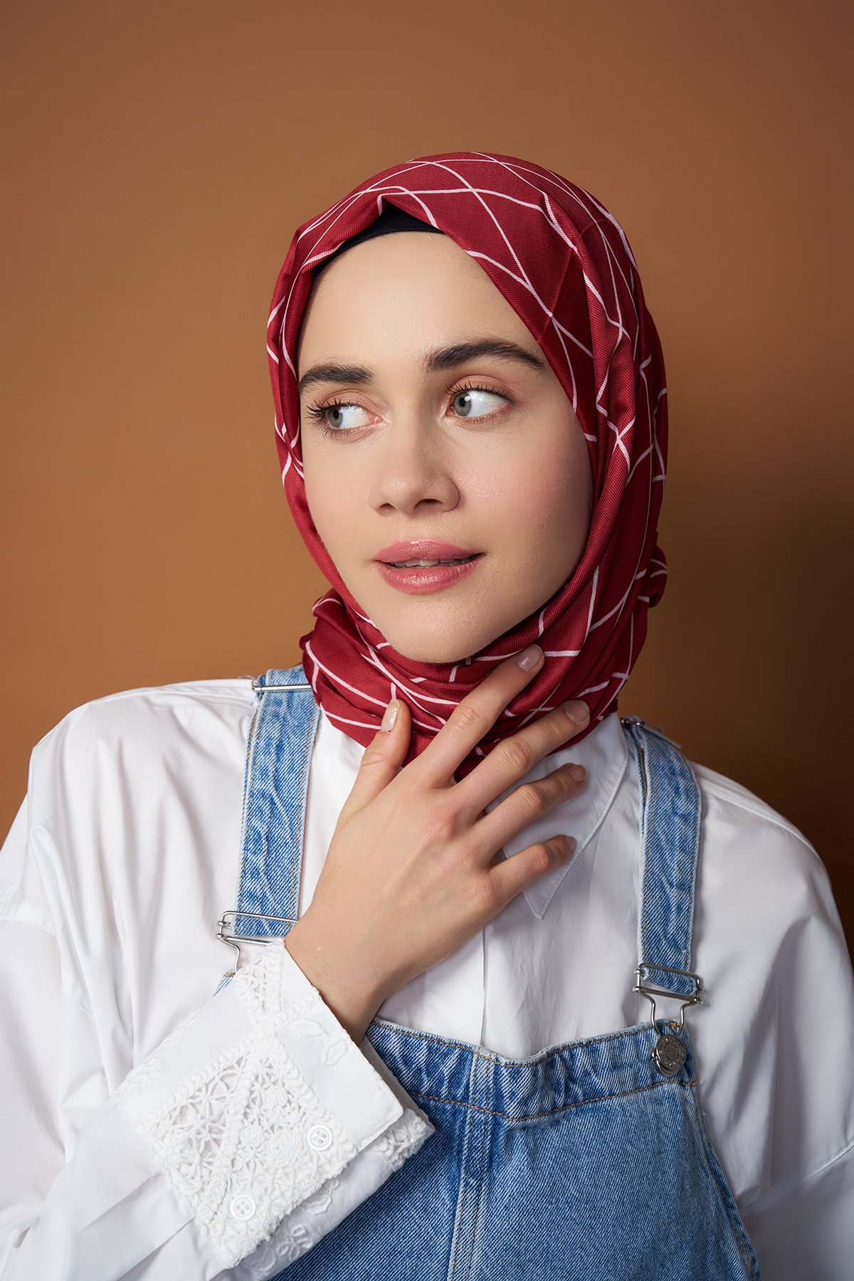 Linear Cotton Shawl - Burgundy