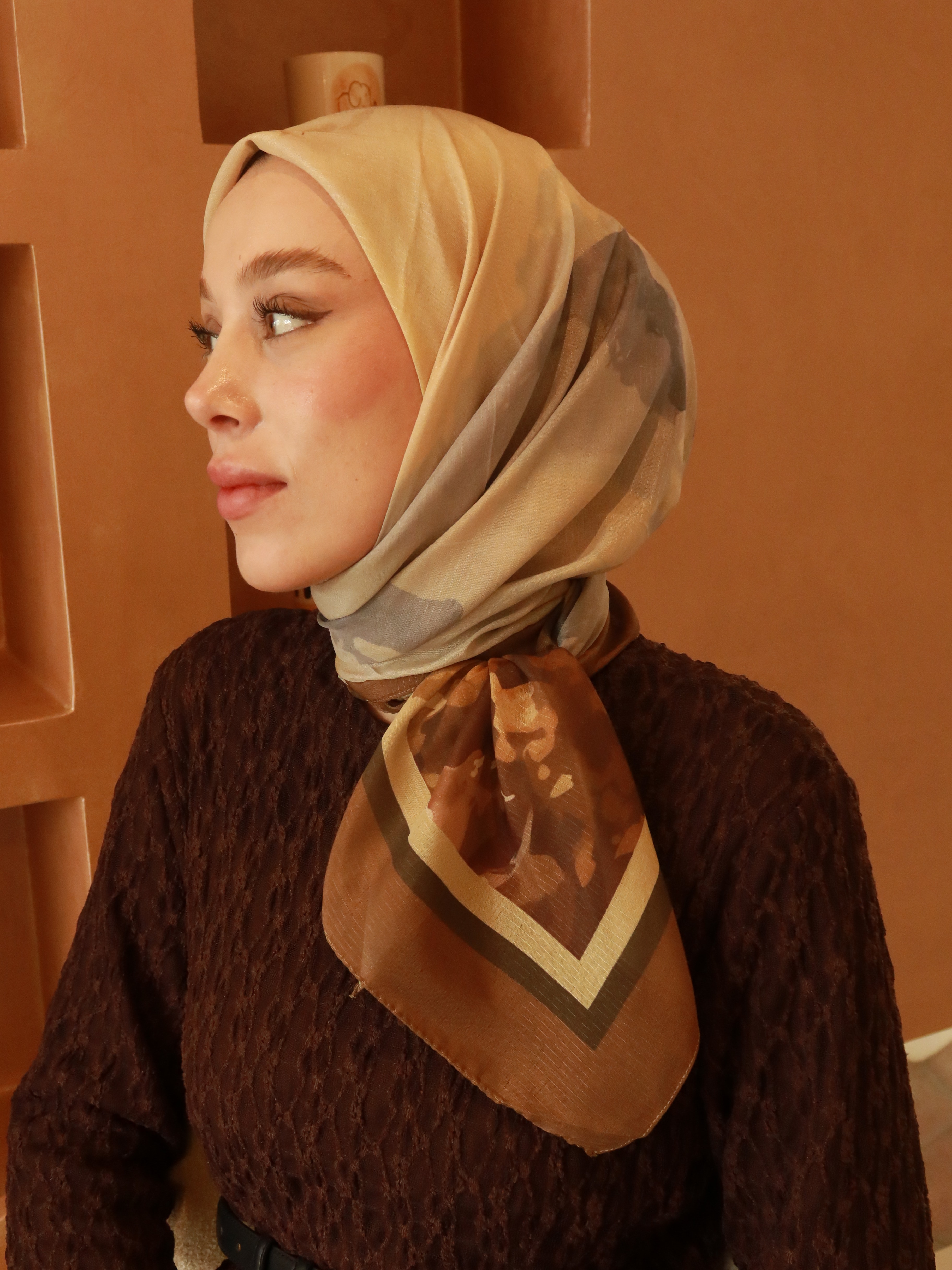 Myren Desen Lina Eşarp - Karamel