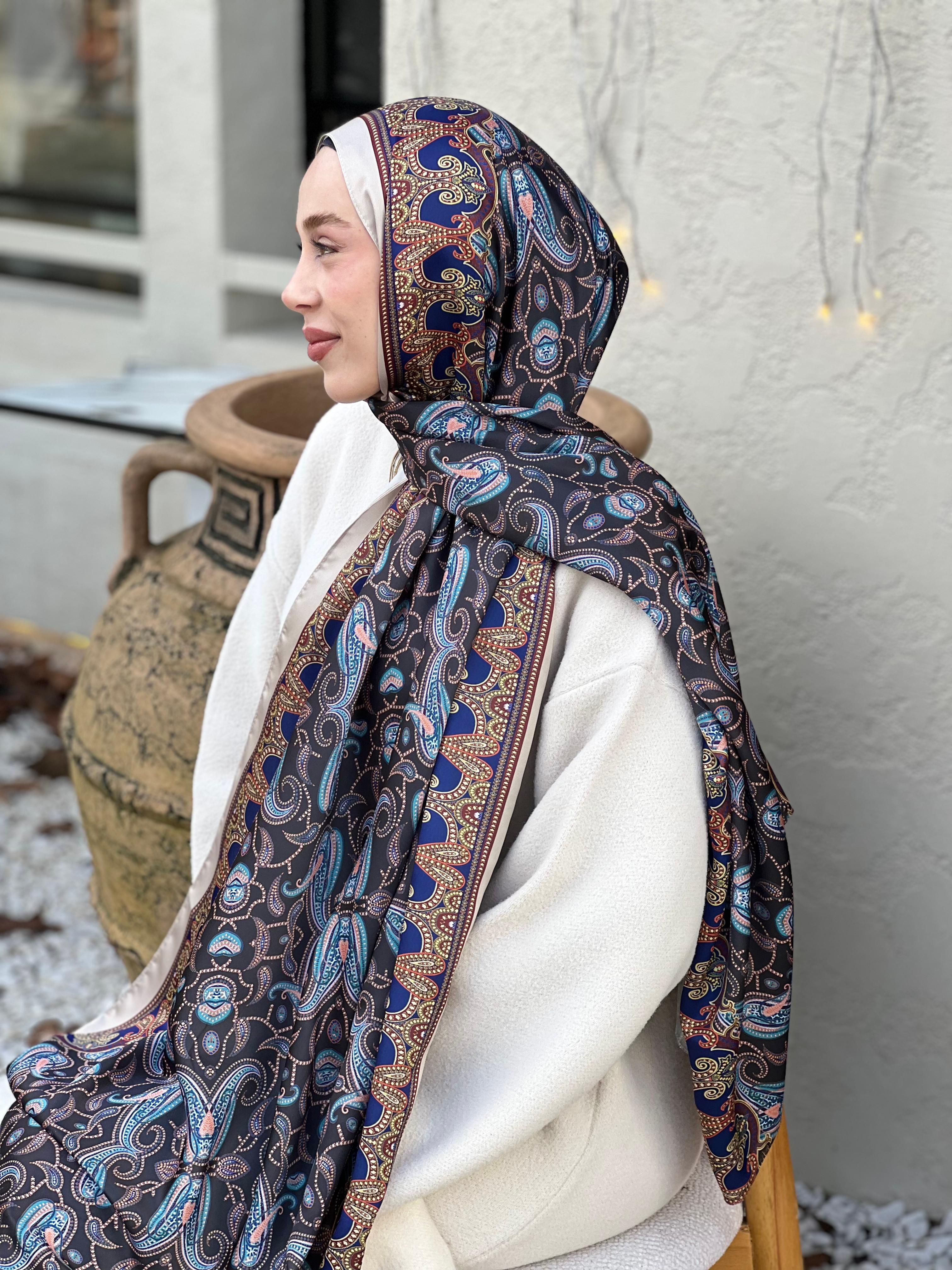 Silky Shawl Vine Pattern