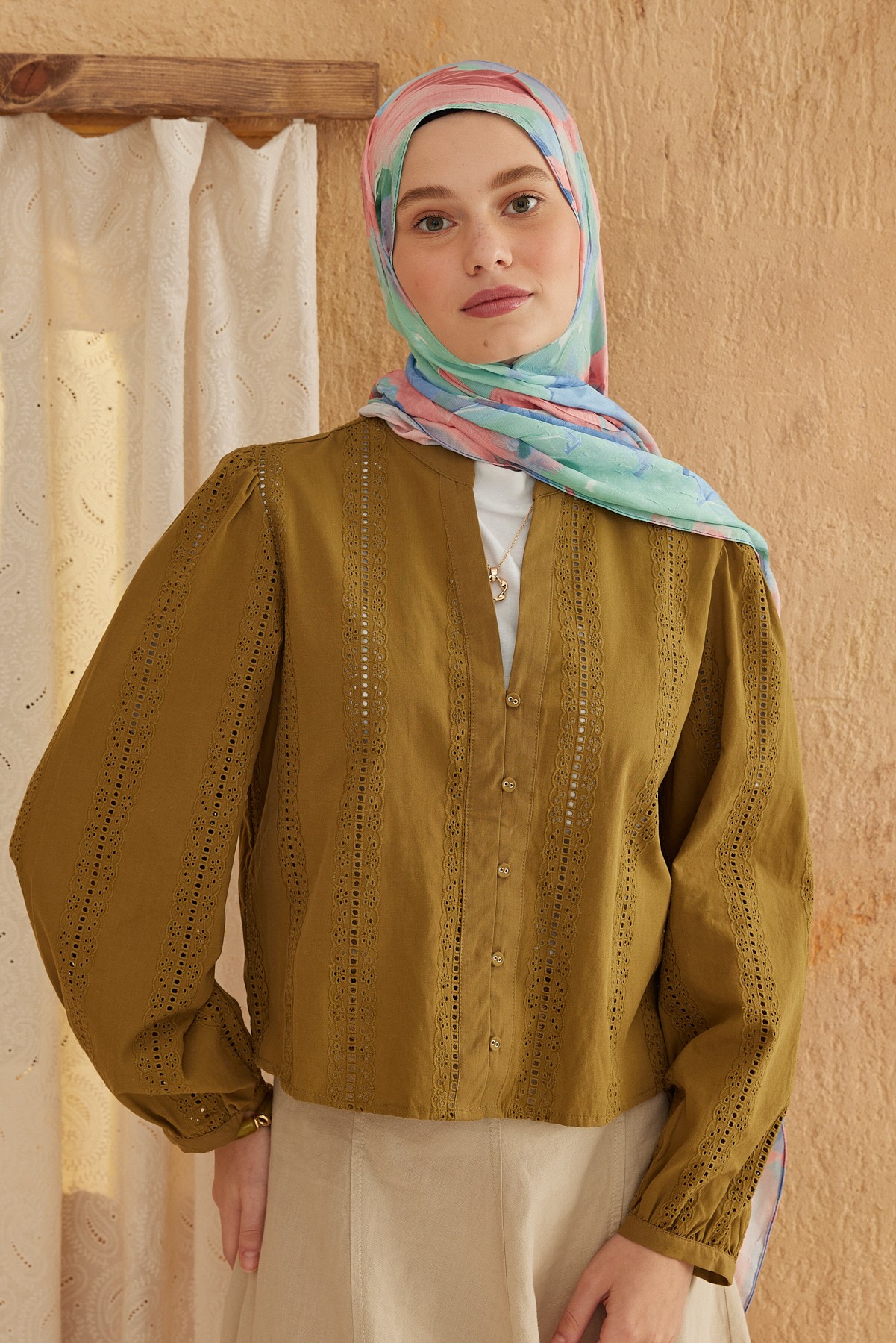 Watercolor Abstract Pattern Bamboo Shawl