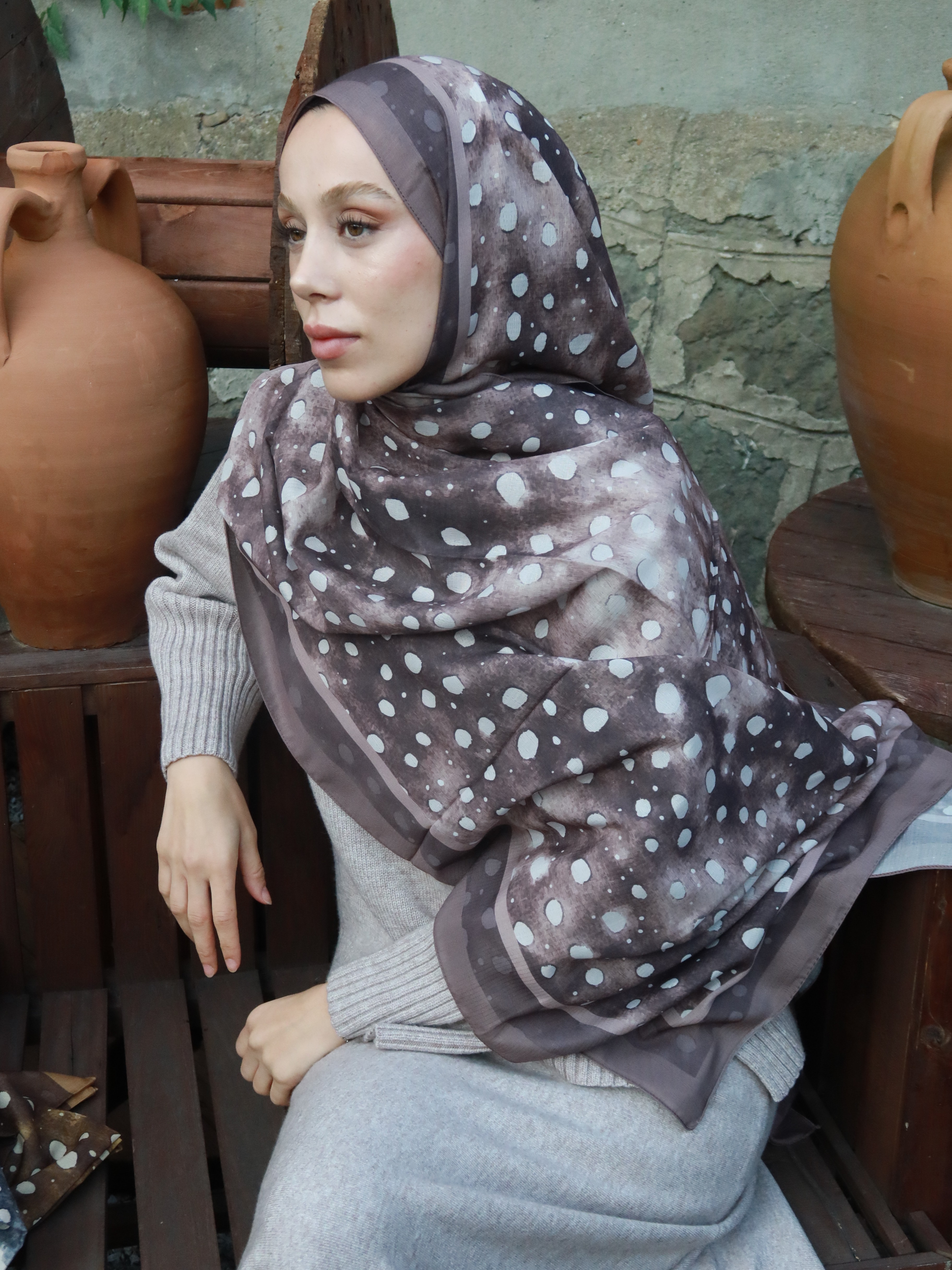 Geyik Desen Lina Şal - Tozlu Kahve
