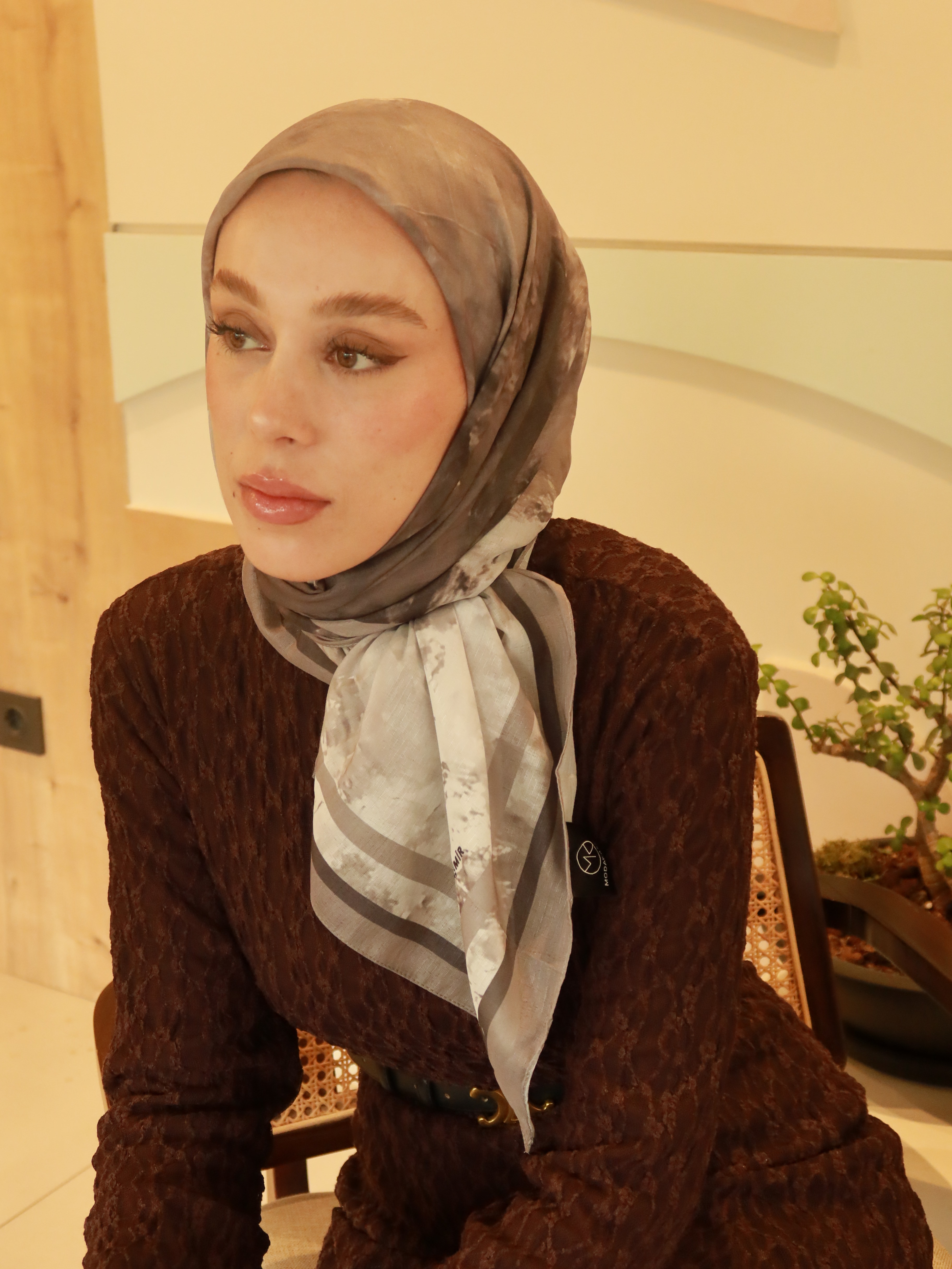 Eterya Desen Lina Eşarp - Antik Bej