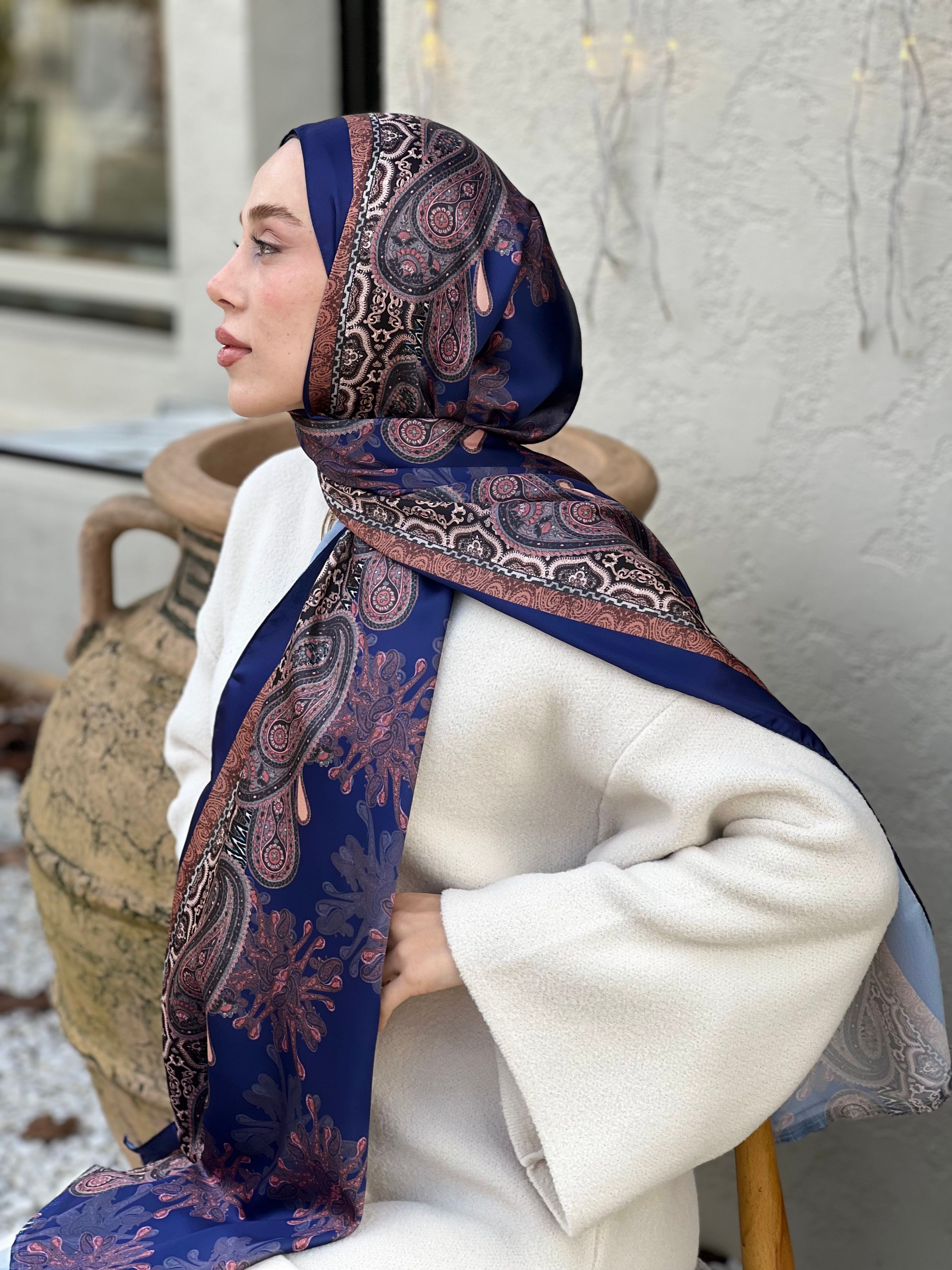 Silky Shawl Rumi Spring Pattern