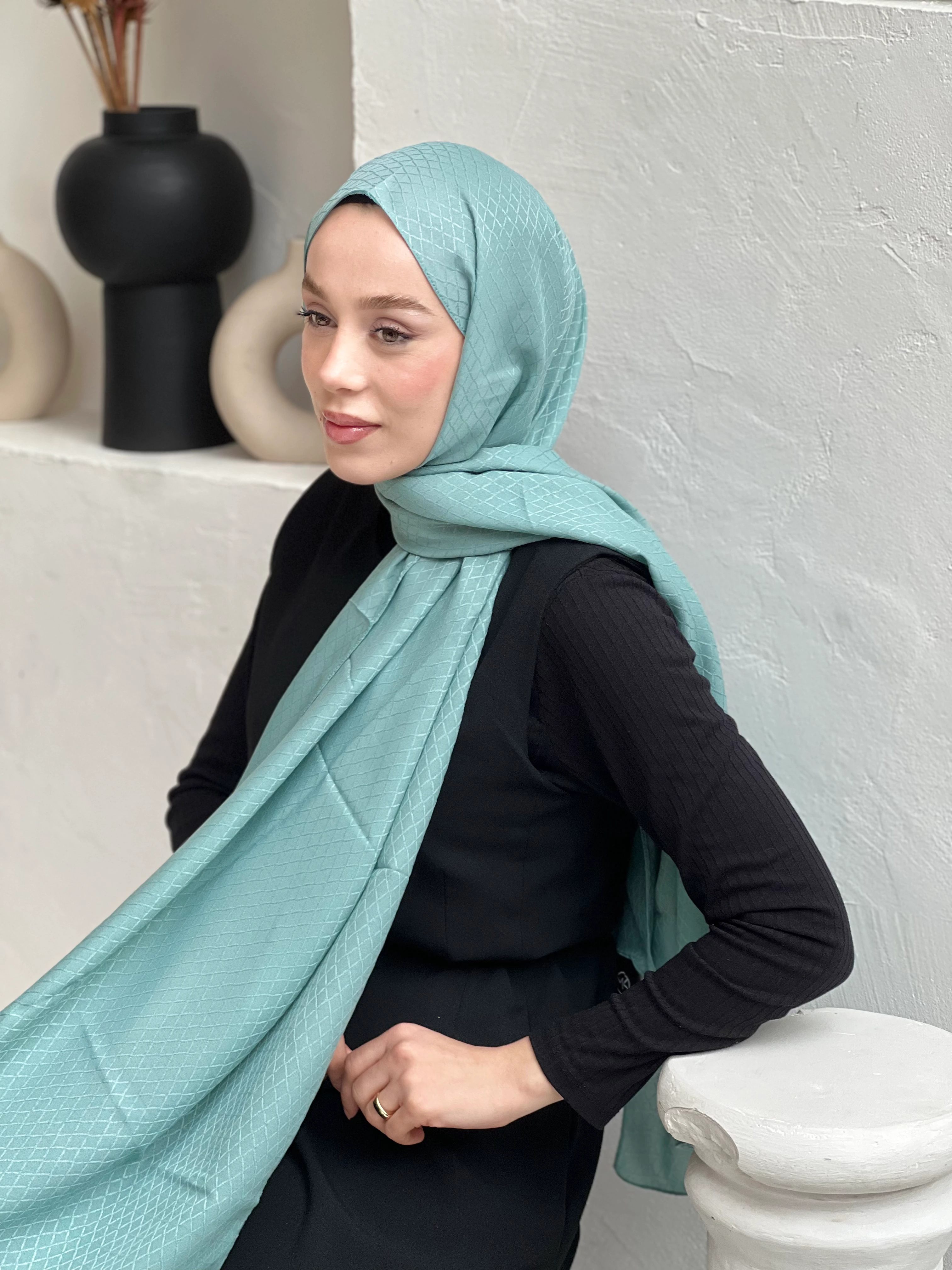 Soft Jacquard Series Pearl Rhythm Pattern Shawl