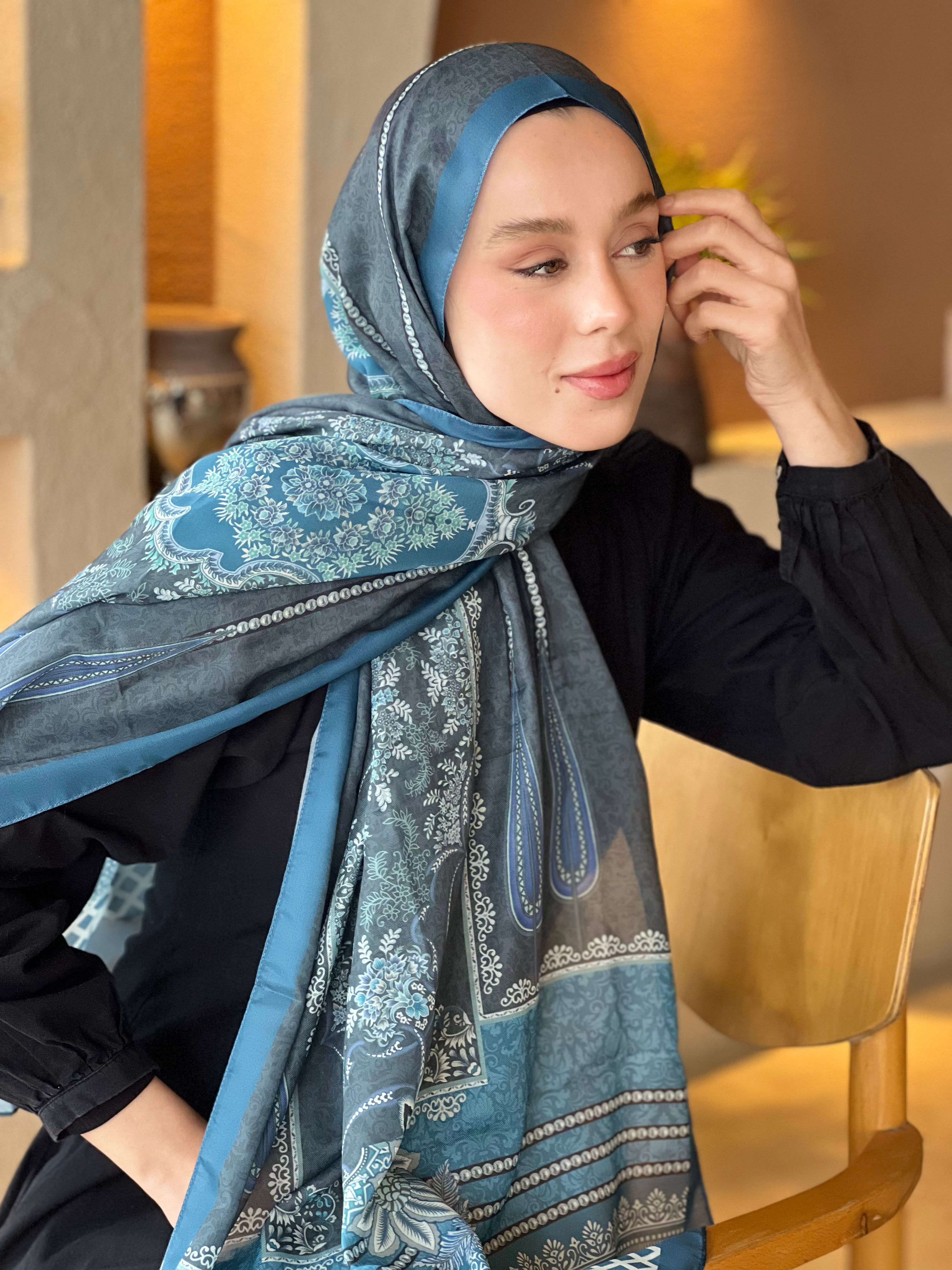 Huesca Pattern Cotton Shawl