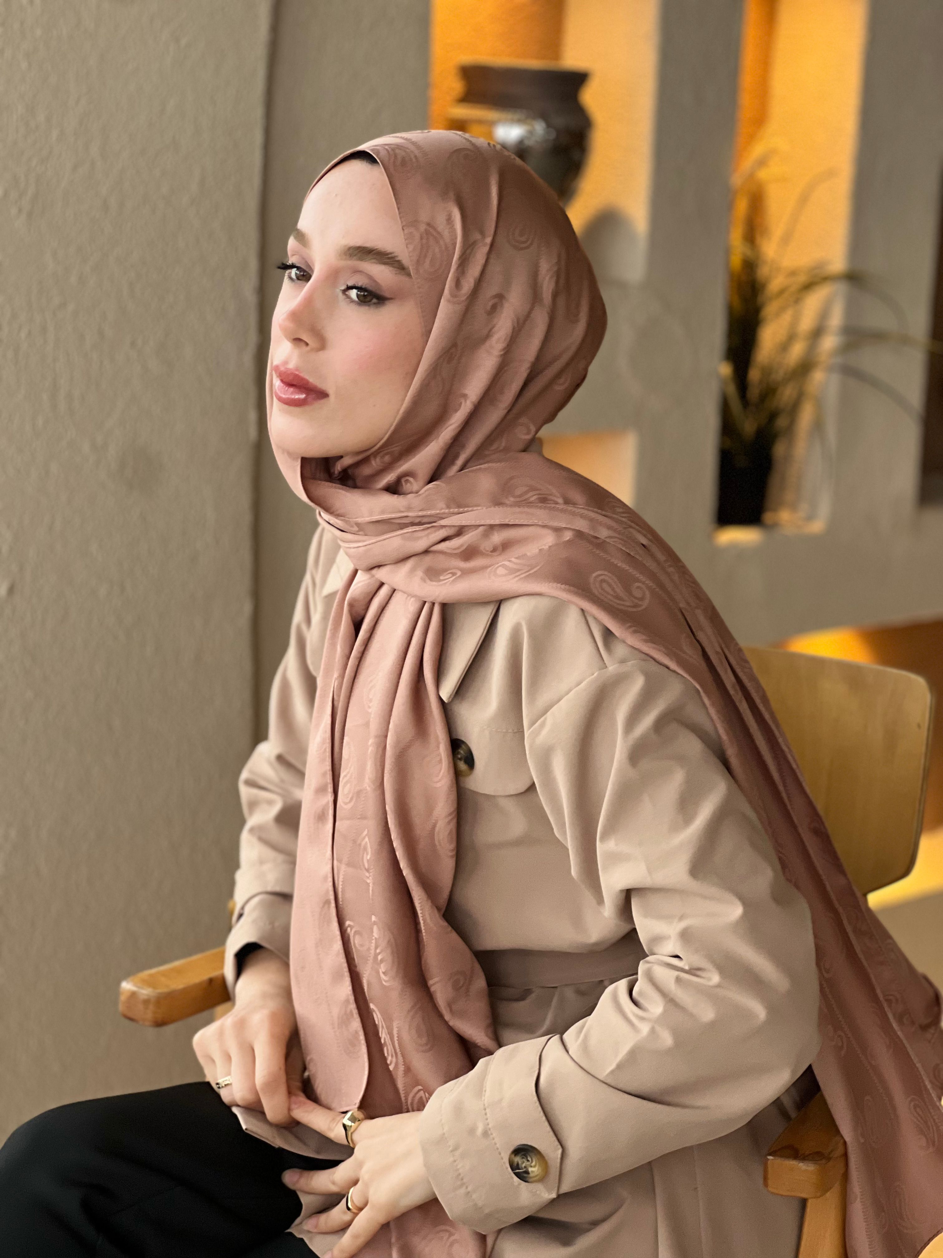 Silky Jacquard Series Almond Pattern Shawl