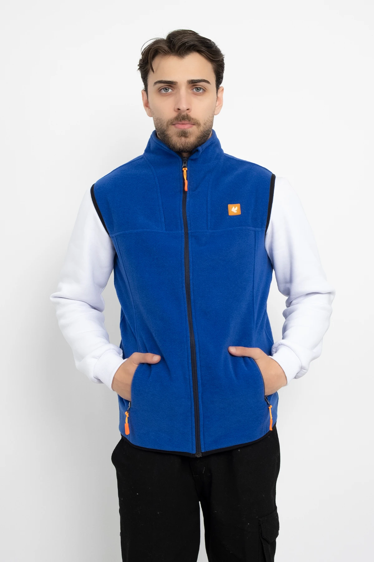 Unisex Traşlanmış Tüylenmez Armalı Cepli Polar Yelek Standart Tam Fermuarlı Soğuk Geçirmez Yelek