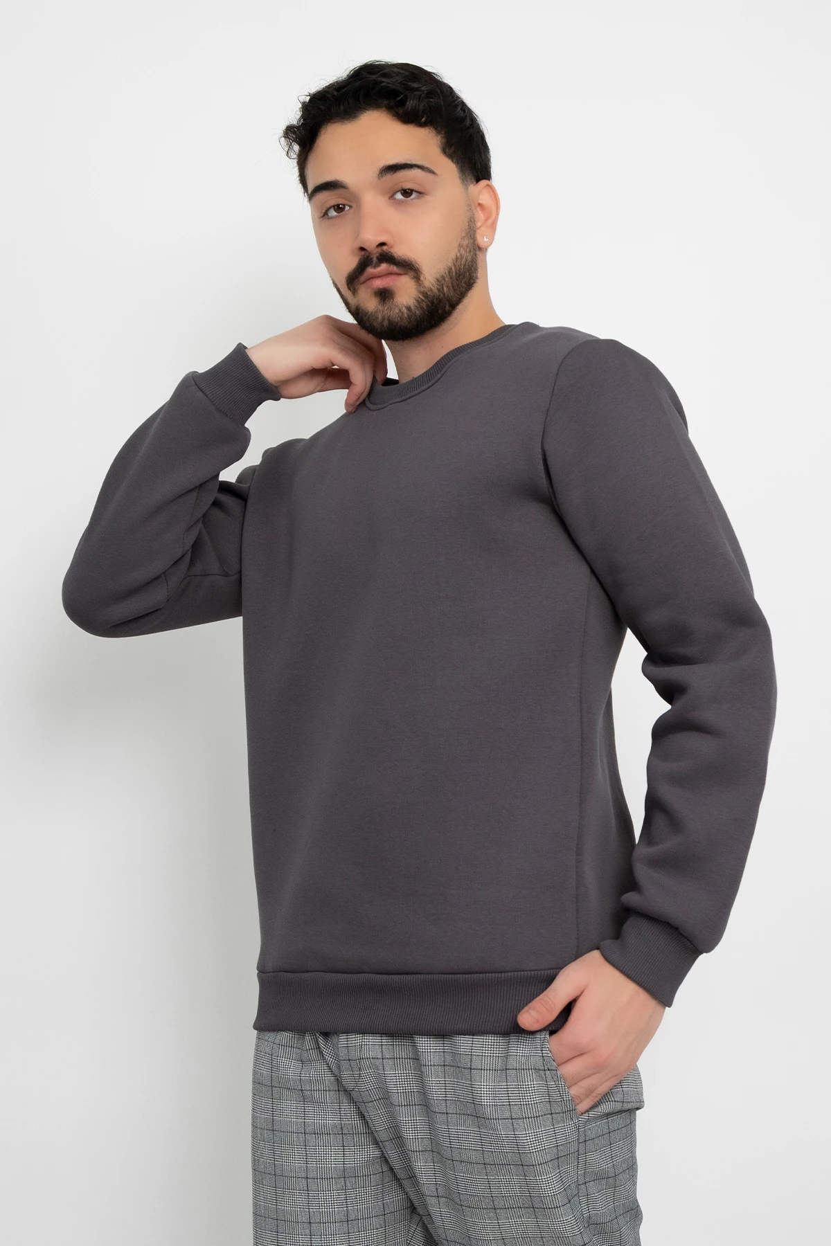 Basic Baskısız 3 İplik Unisex Cepsiz Düz Sweatshirt Yuvarlak Yaka Sweat