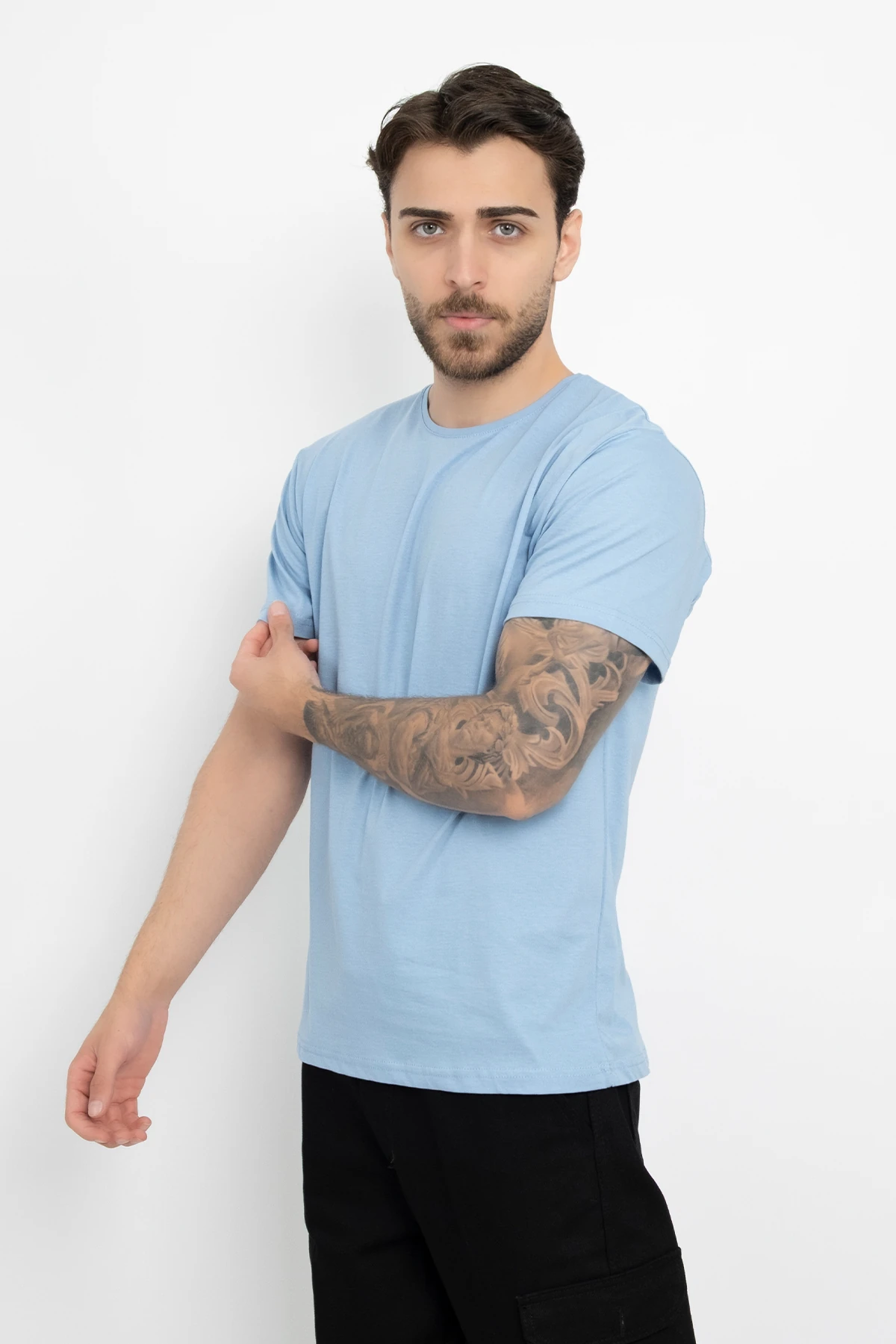 Bisiklet Yaka Günlük Pamuklu Yumuşak Dokulu Comfort Fit Basic T-Shirt