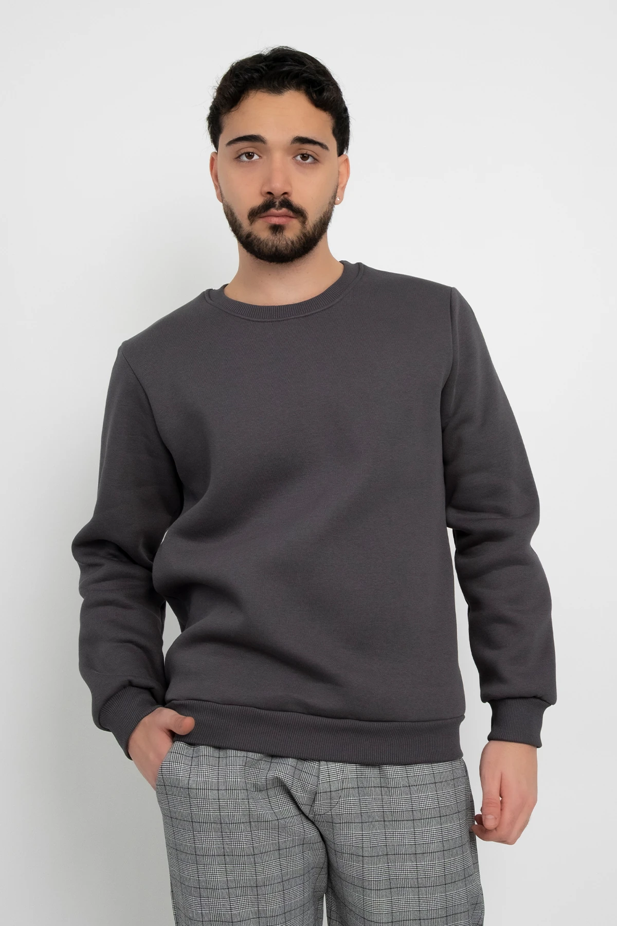 Basic Baskısız 3 İplik Unisex Cepsiz Düz Sweatshirt Yuvarlak Yaka Sweat