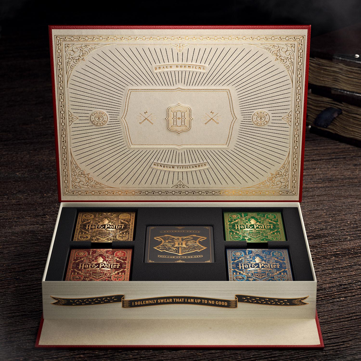 Harry Potter Box Collectible Set