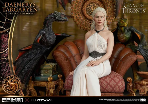 Game of Thrones: Daenerys Targaryen - Mother of Dragons Statue
