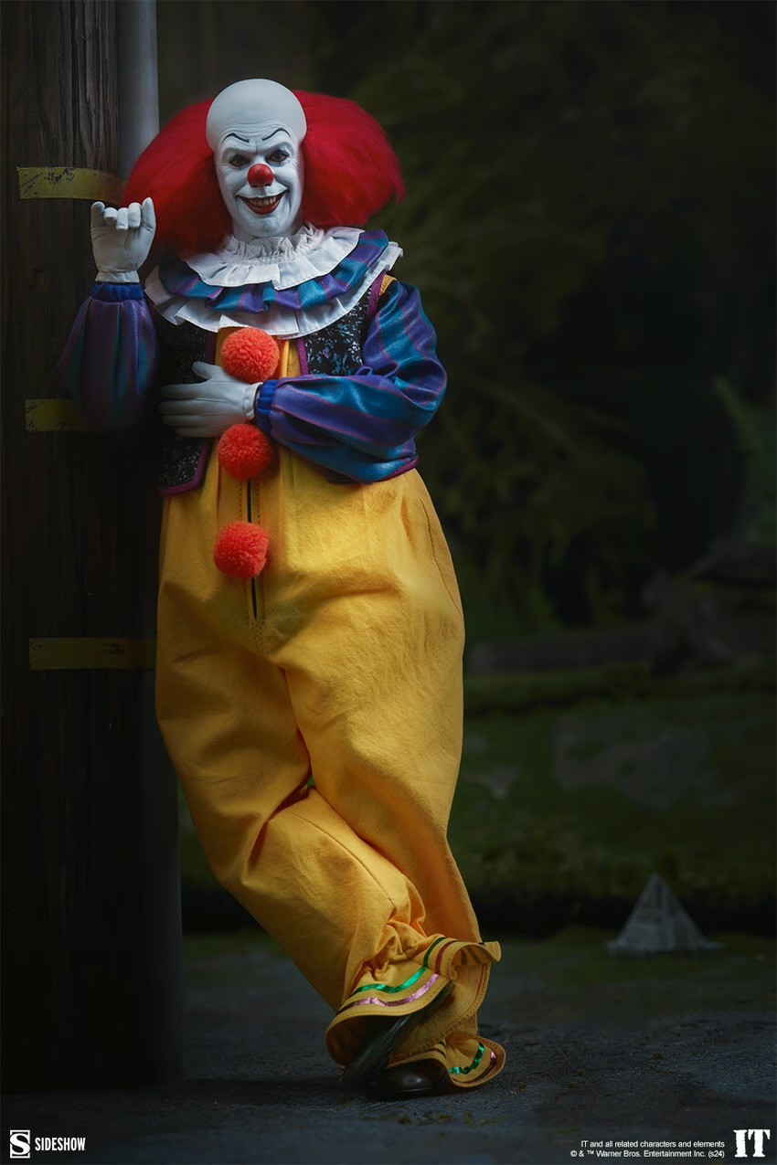 PENNYWISE Sixth Scale Figure by Sideshow Collectibles