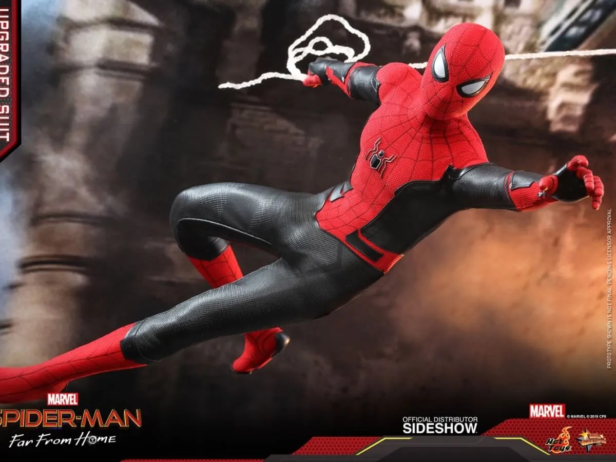Spider-Man (Upgraded Suit) Sixth Scale Figure