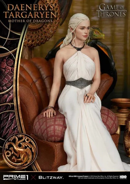 Game of Thrones: Daenerys Targaryen - Mother of Dragons Statue
