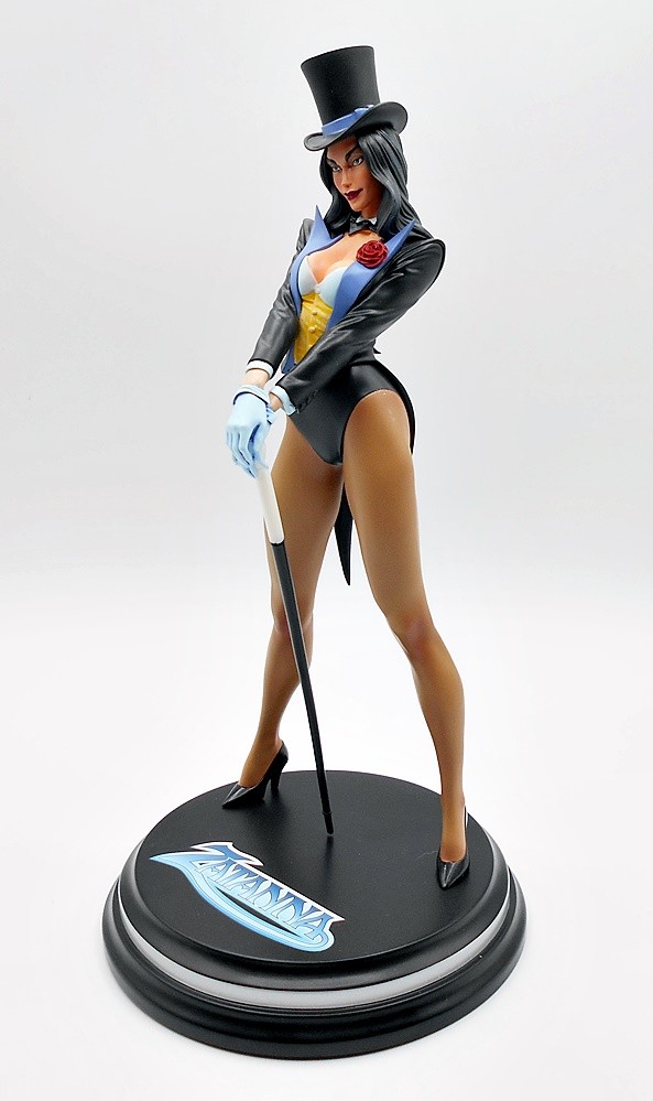 Cover Girls of the DC Universe (J. Scott Campbell) Zatanna by McFarlane/DC Direct
