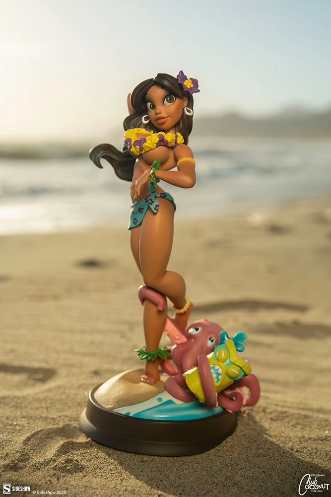 ISLAND GIRL Statues by Sideshow Collectibles
