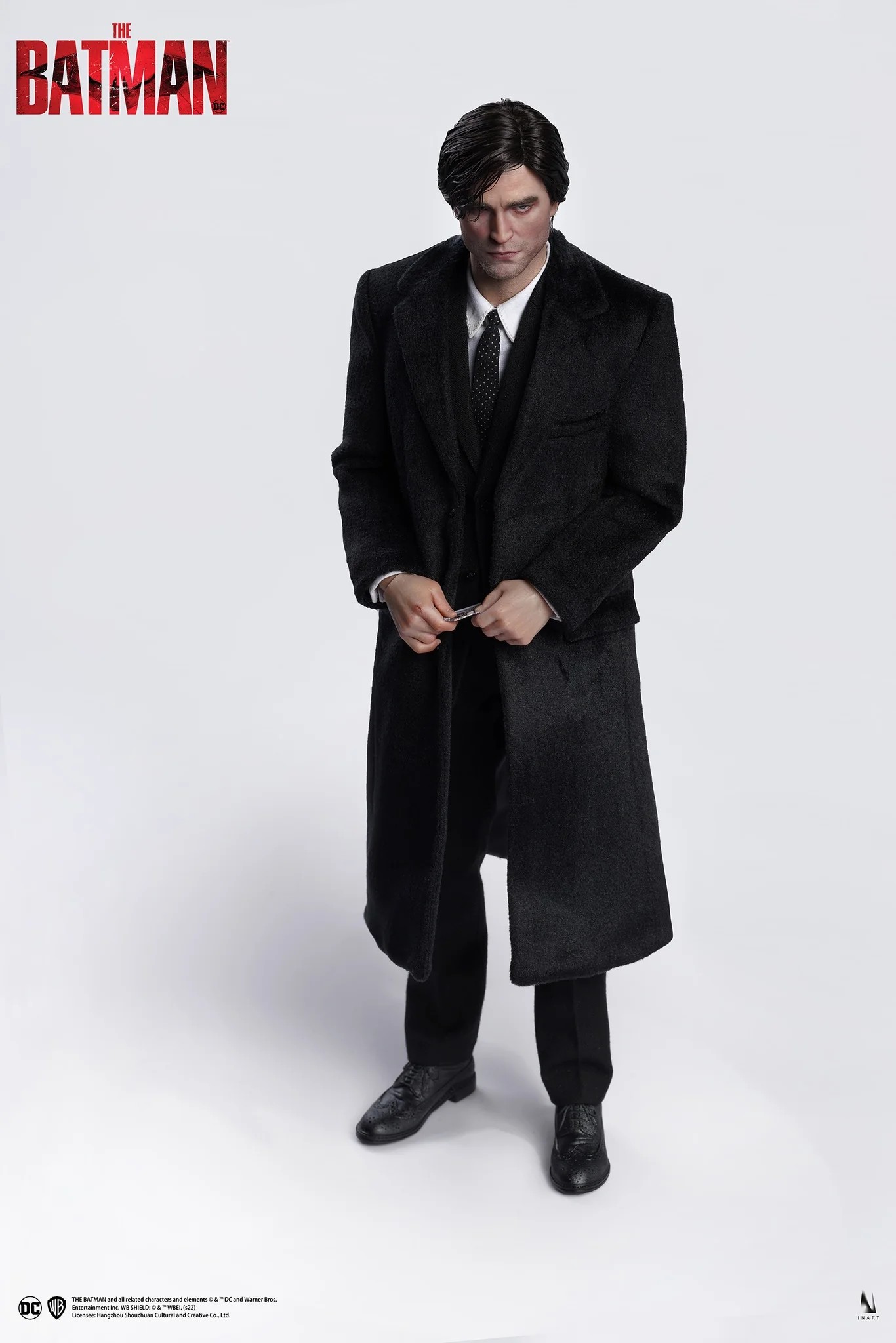 BRUCE WAYNE (PREMIUM EDITION) INART 1/6 SCALE FIGURE