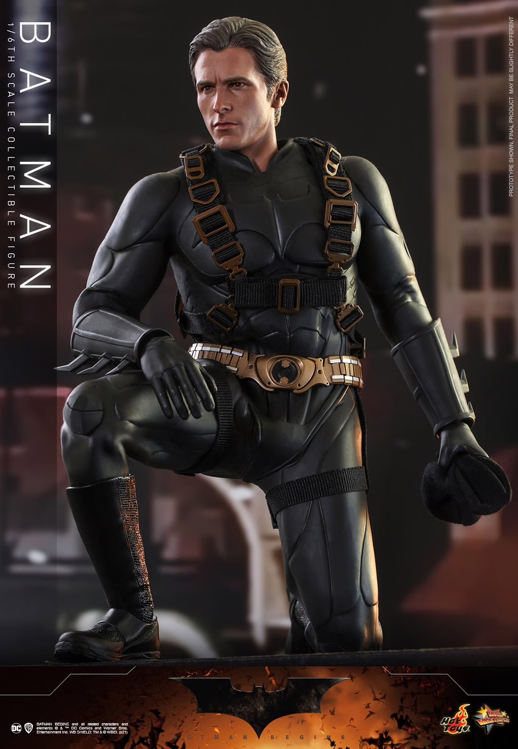 HOT TOYS BATMAN BEGINS SIDESHOW EXCLUSIVE JUMPSUIT