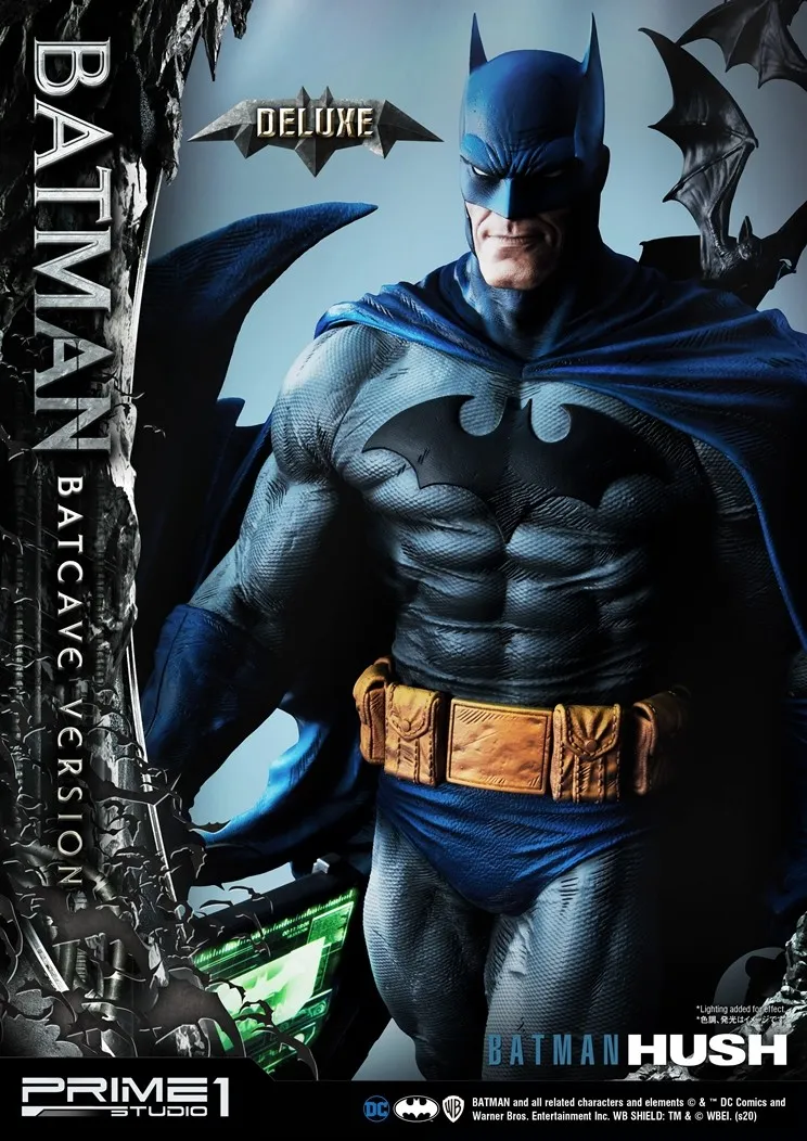 DC Comics: Batman Hush - Deluxe Batcave Batman Statue Bonus Version