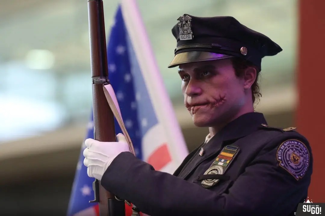 Queen Studios DC Heath Ledger Joker Police Uniform Ver. 1/3 Scale Premium Statue