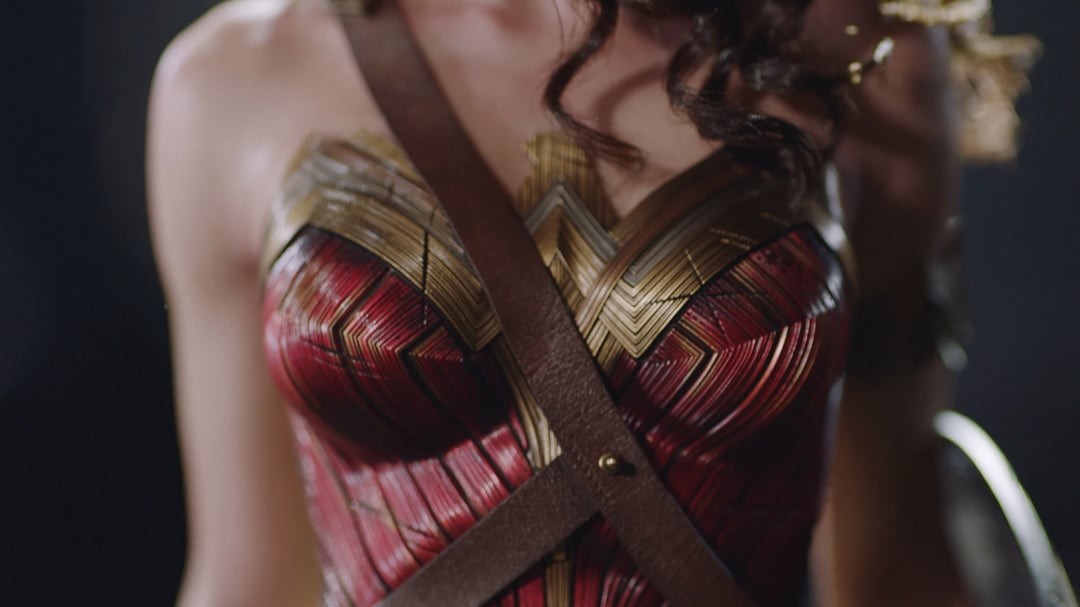 JND Studios Wonder Woman 1/3 Scale Hyperreal Statue