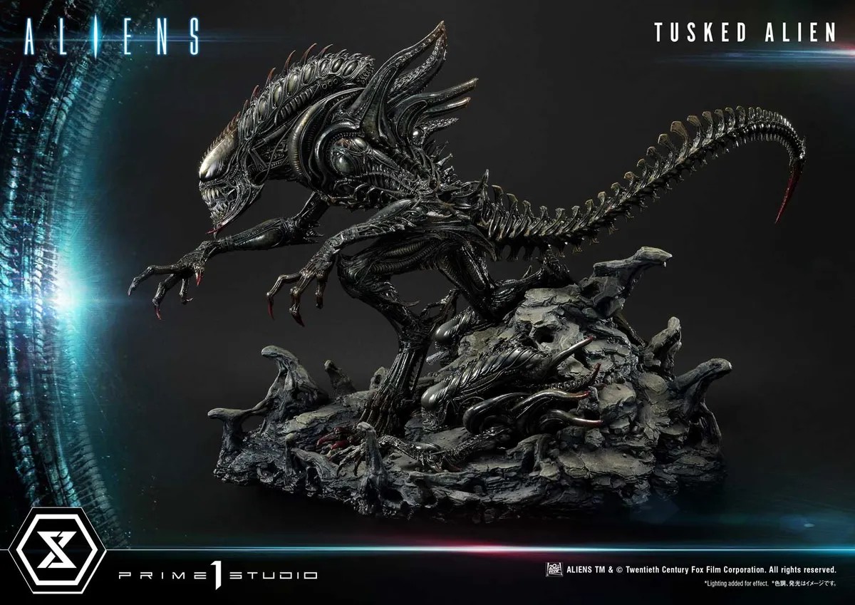 Aliens (Comics) Tusked Alien Bonus Version
