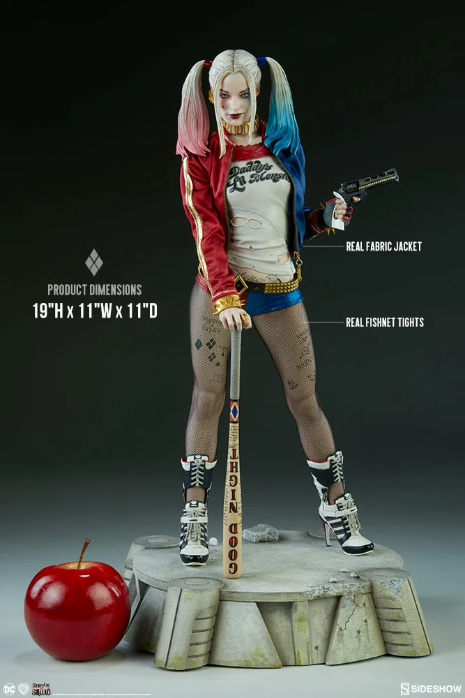 HARLEY QUINN Premium Format™ Figure by Sideshow Collectibles