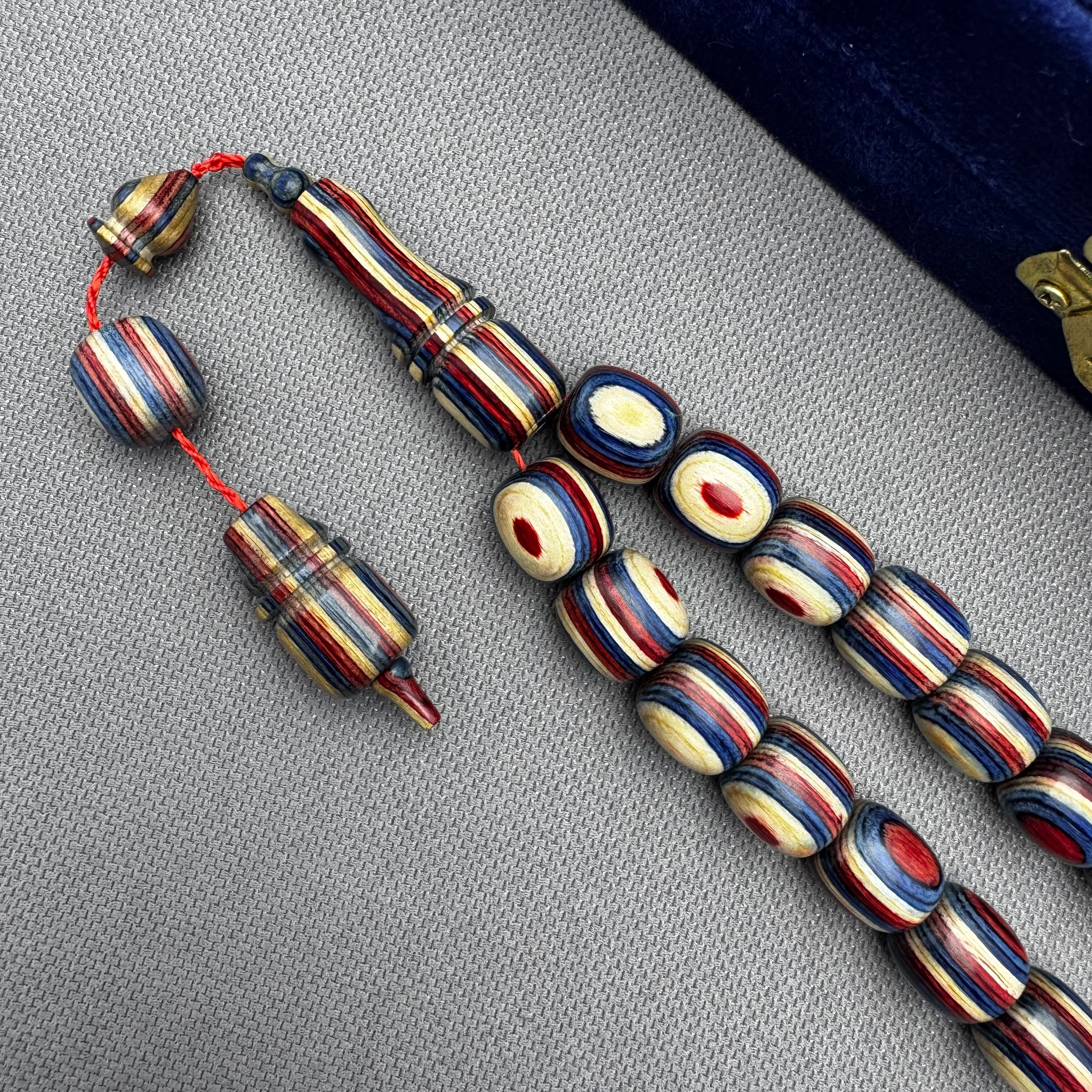 Salih ŞİRİN Usta İşçilikli Krem Bordo Mavi Harika Çekim Sesine Sahip Kafur Ağacı Efe Maskot Tespih