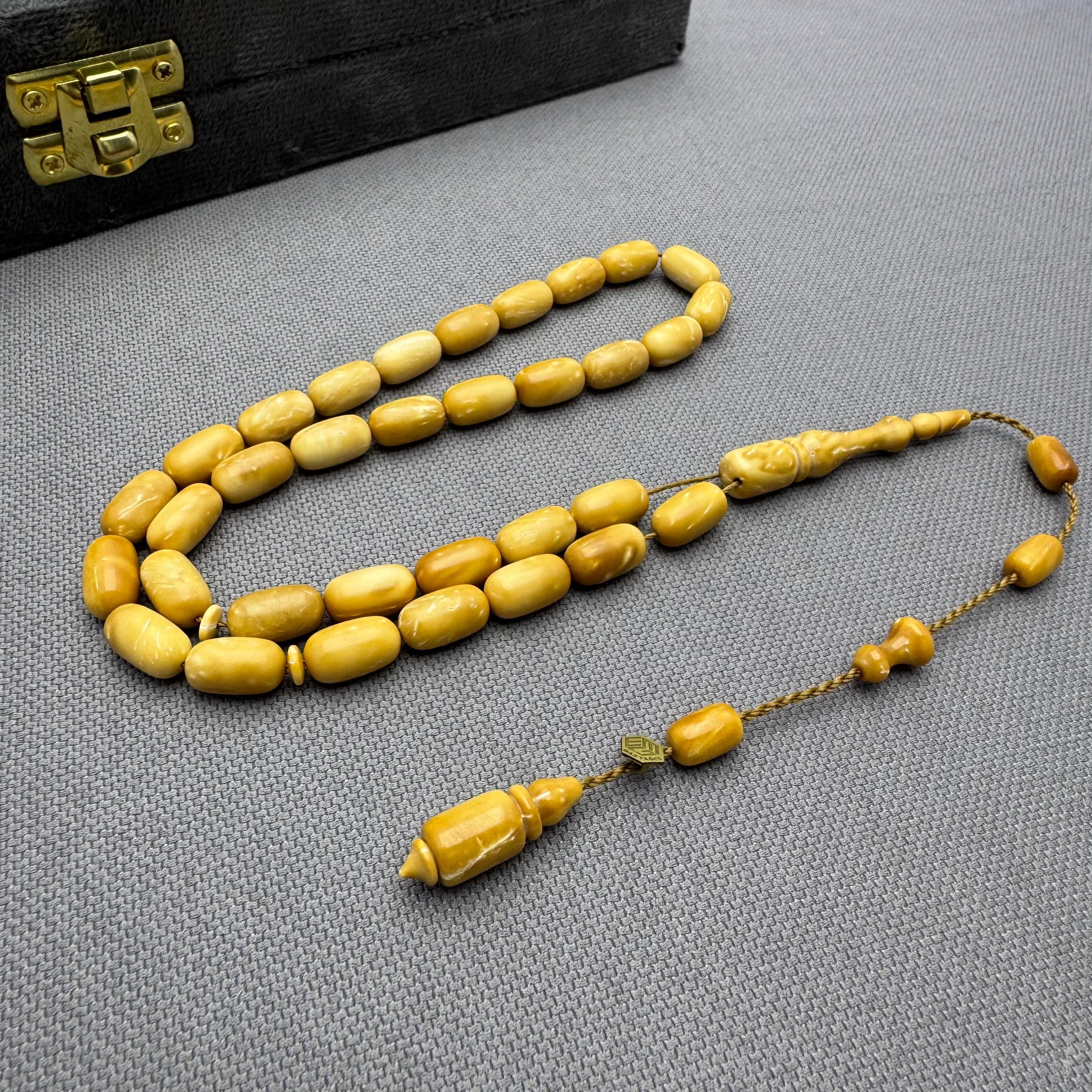 MUHAMMET GAZYAĞCI Usta İşçilikli Kapsül Kesim Saray Kukası Tespih