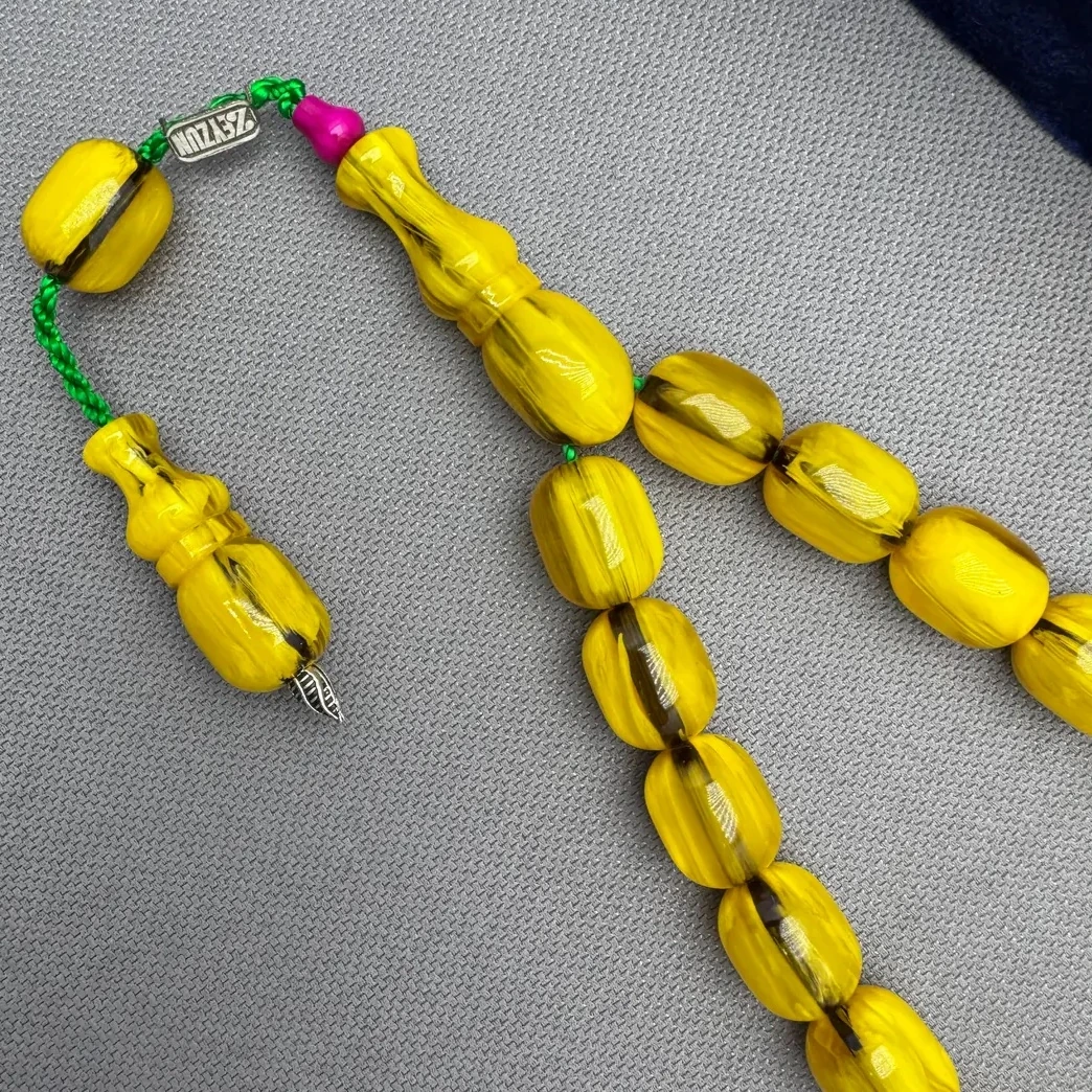 Zeyzun Usta İşçilikli Dik Damar Özel Döküm Maskot Efe Sıkma Kehribar Tespih