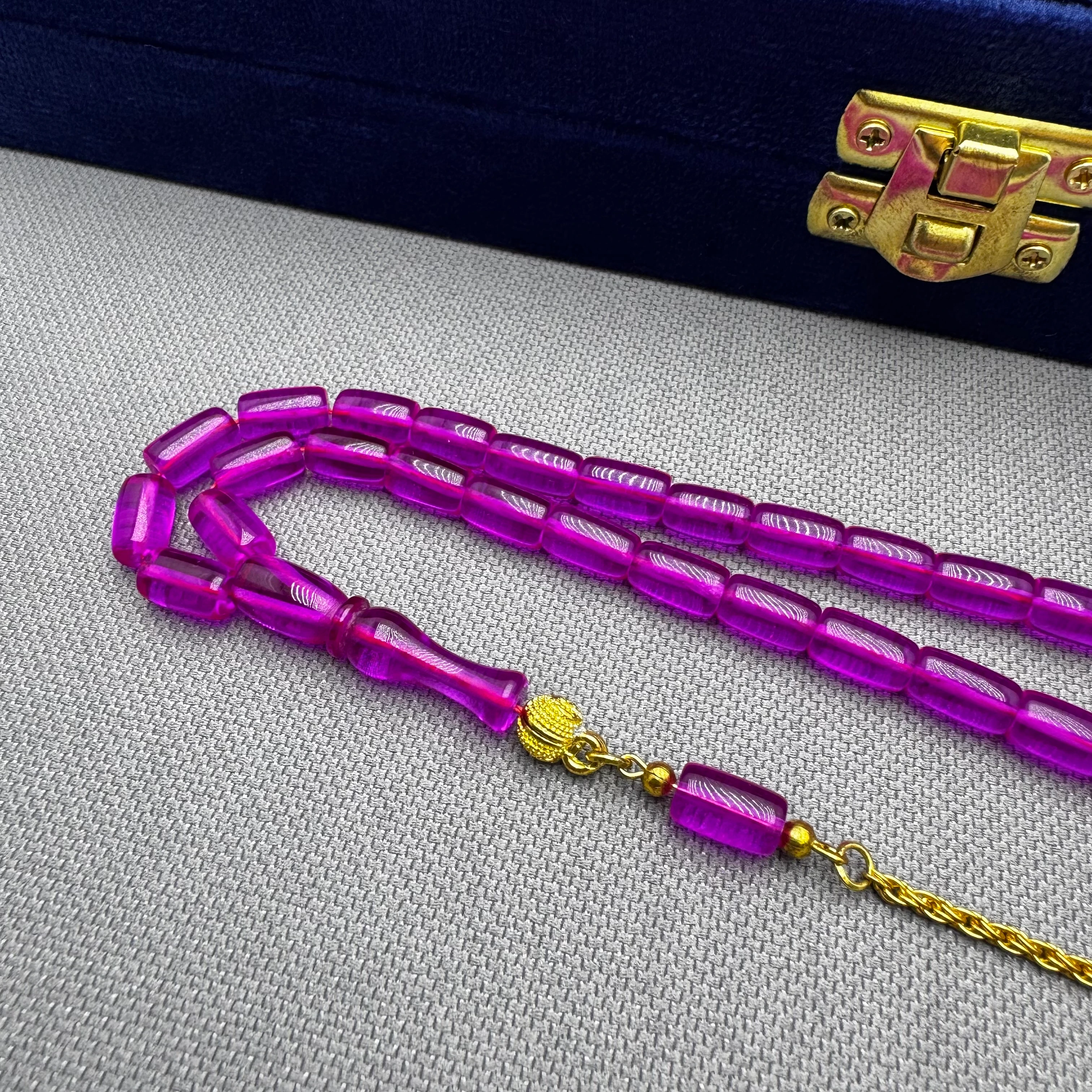 Nazar Boncuğu Detaylı Pirinç Püsküllü Bilek Boy Kapsül Kesim Mor Renk Uçak Camı Tespih