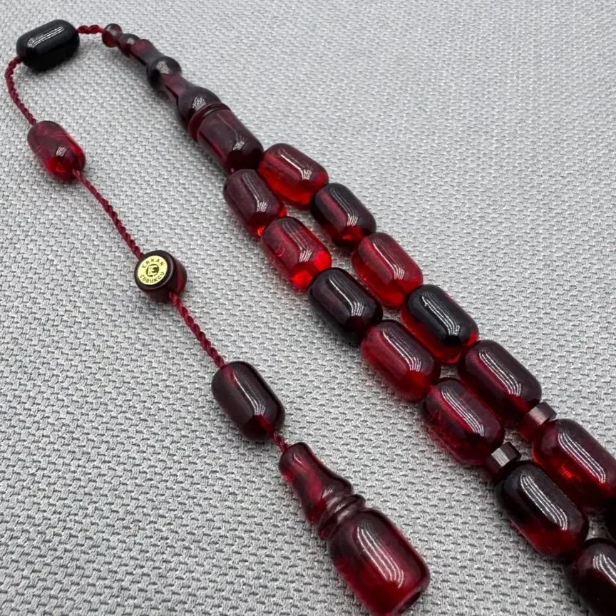 Erkan ÇUBUKÇU Usta İşçilikli Kırmızı Hareli Kehribar Tespih