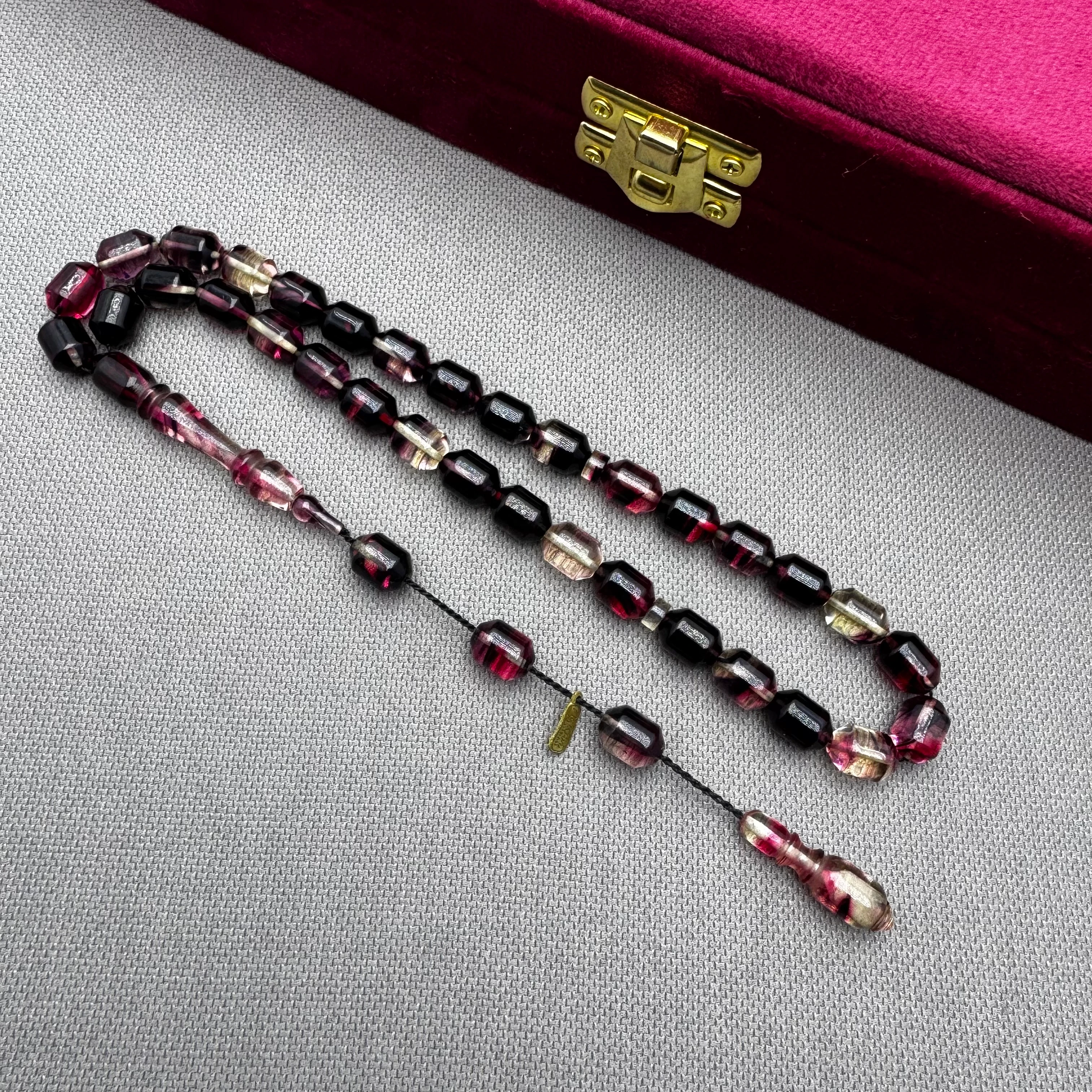 Ayhan TURAN Usta İşçilikli Kırmızı Siyah Hareli Özel Döküm Ateş Kehribar Tespih