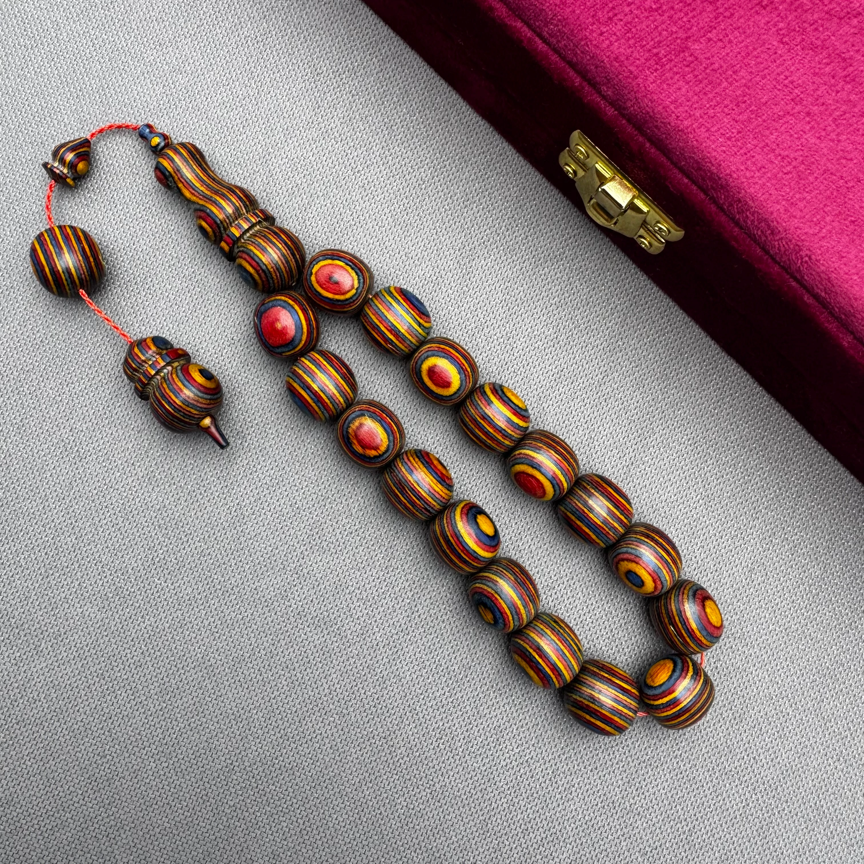 Sarı Mavi Kırmızı Doğal Ağaç Dokulu Kafur Ağacı Efe Maskot Tespih