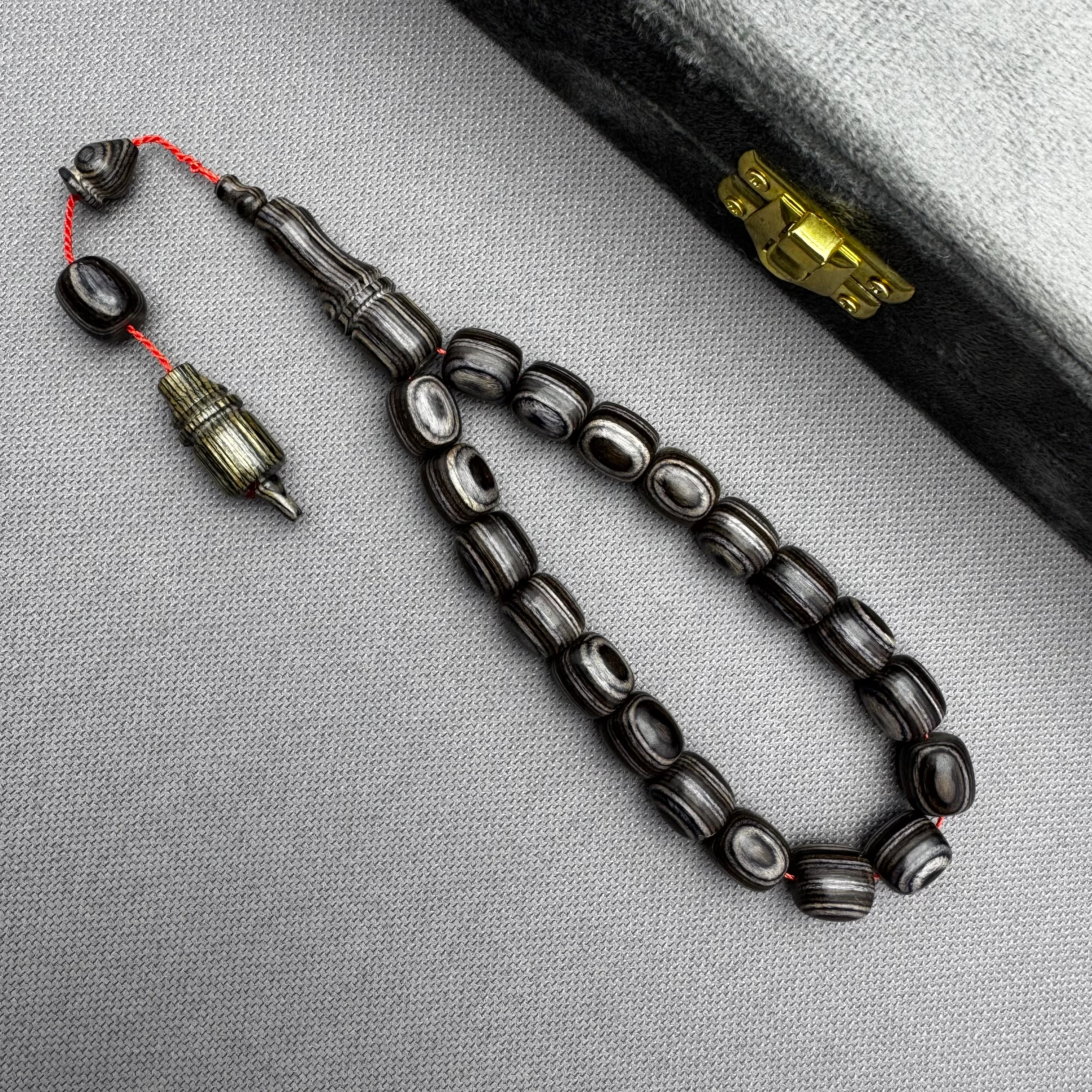 Salih ŞİRİN Usta İşçilikli Mürdüm Gri Harika Çekim Sesine Sahip Kafur Ağacı Efe Maskot Tespih