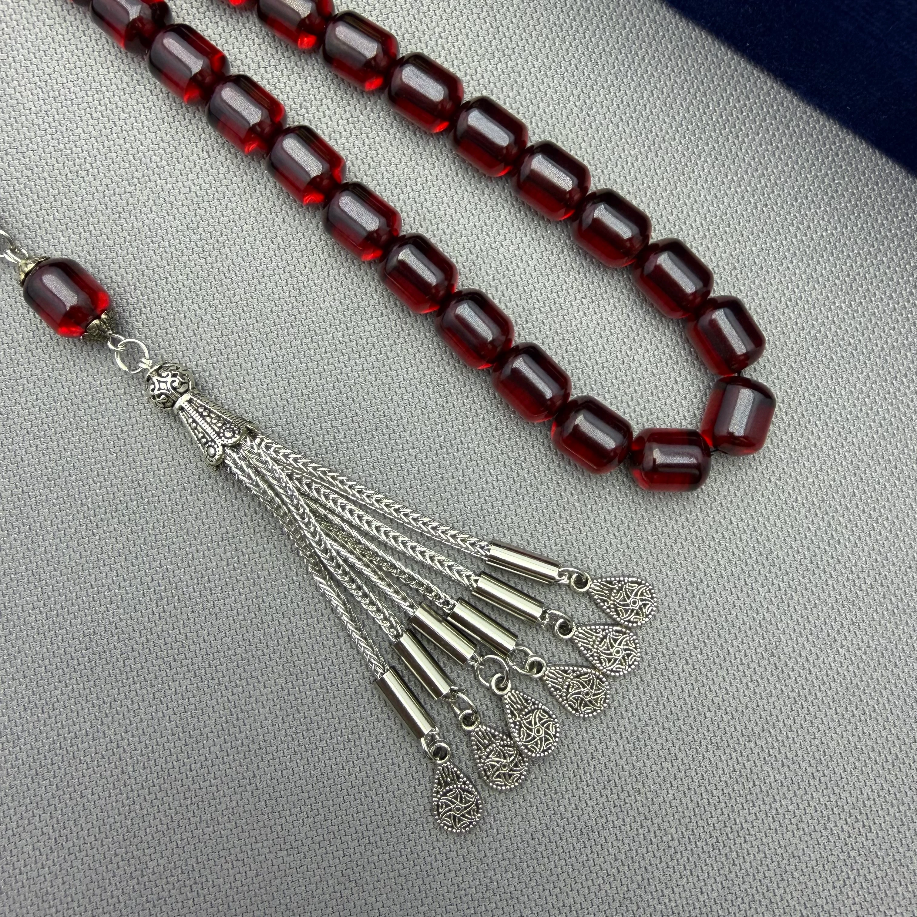 Altı Sallantılı Alpaka Püsküllü Çay Rengi Kapsül Kesim Sıkma Kehribar Tespih