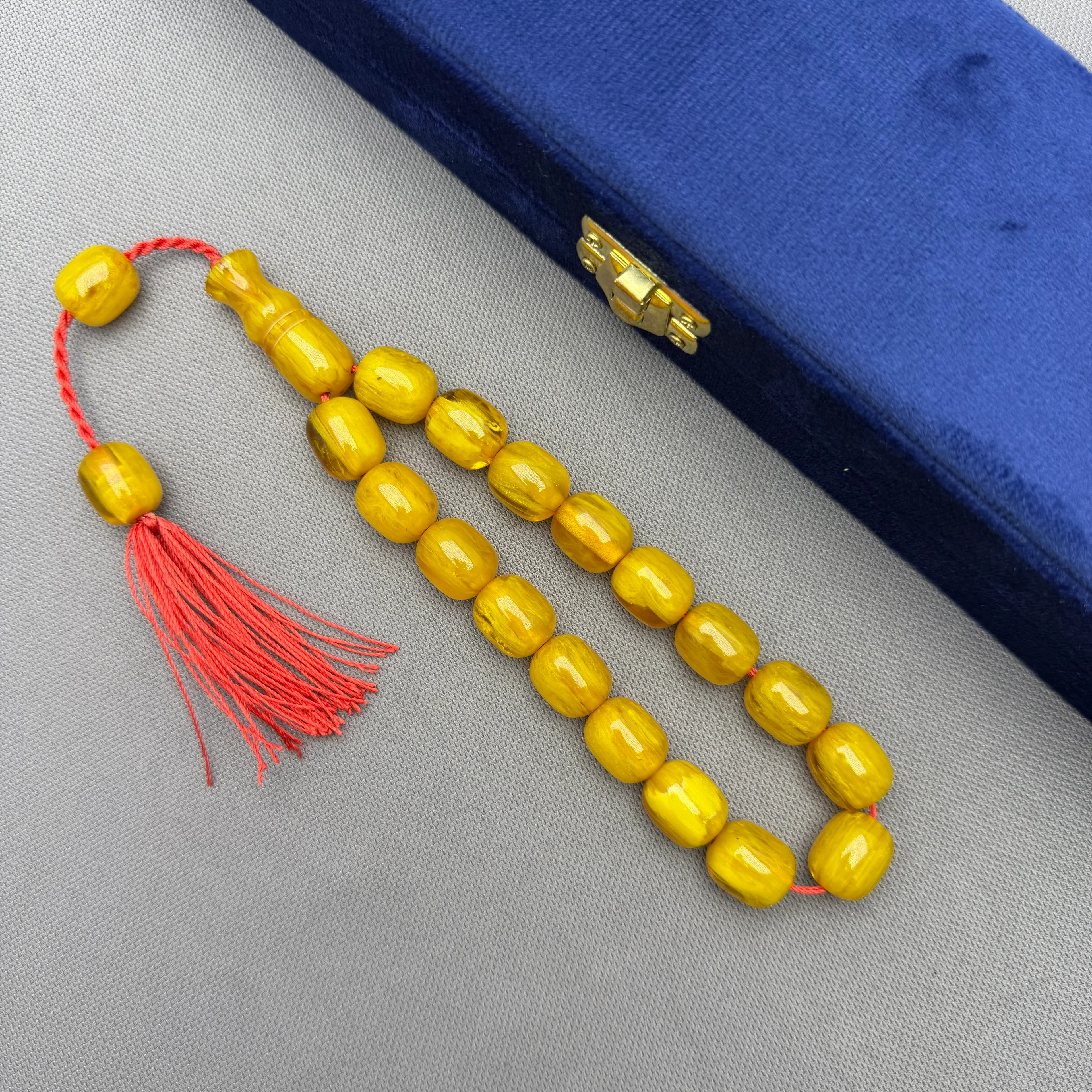 Usta İşçilikli Sistem Püsküllü Sarı Dik Damar Hareli Alman Sıkma Kehribar Tespih