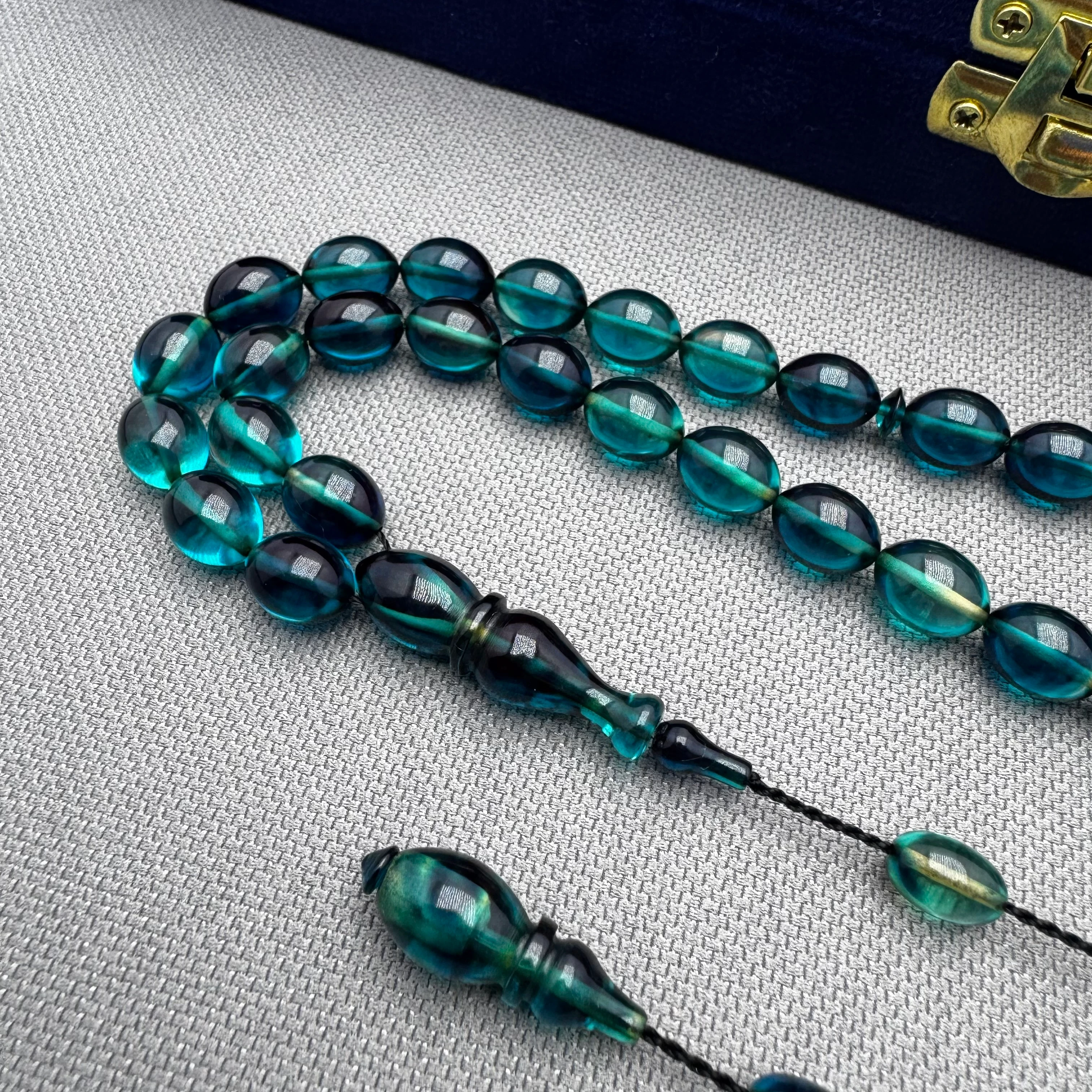 Ayhan TURAN Usta İşçilikli Petrol Mavisi Hareli Beyzi Kesim Ateş Kehribar Tespih