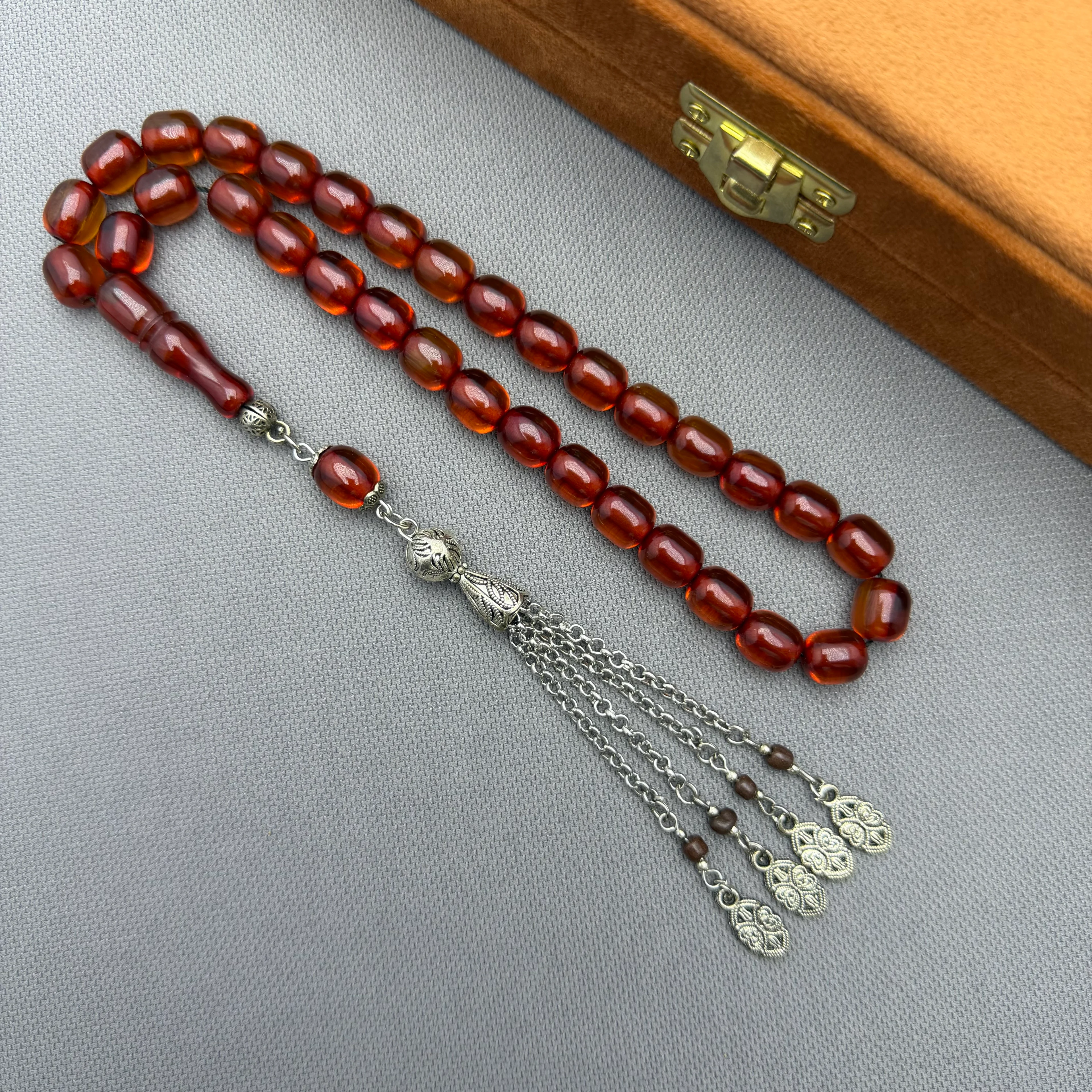 Dört Sallantılı Alpaka Püsküllü Bal Rengi Ateş Kehribar Tespih