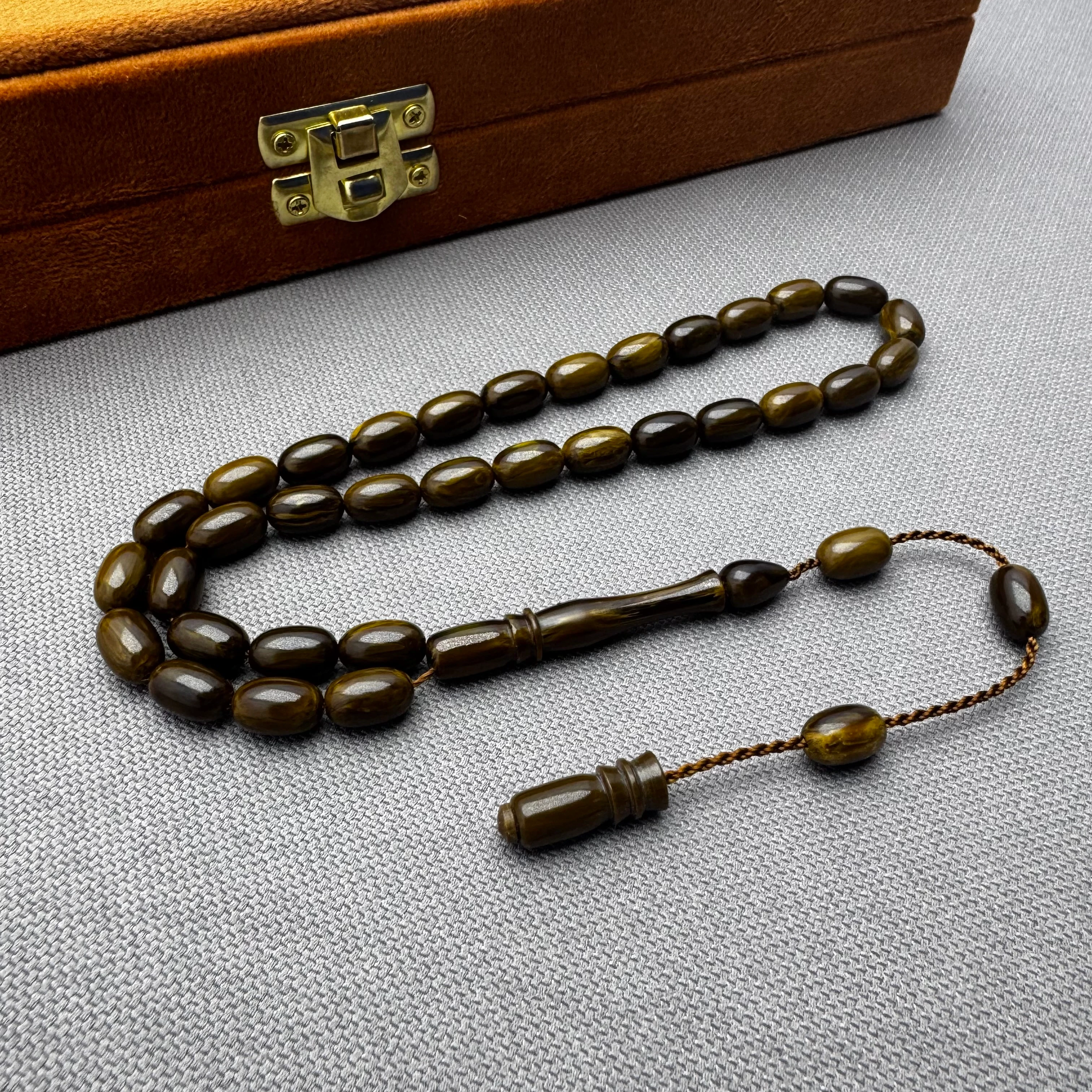 Usta İşçilikli Çekoslovak Katalin Benzetme Kahverengi Hareli Sıkma Kehribar Tespih